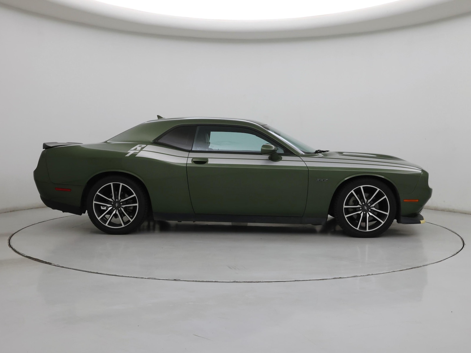 2023 Dodge Challenger R/T - Photo 8