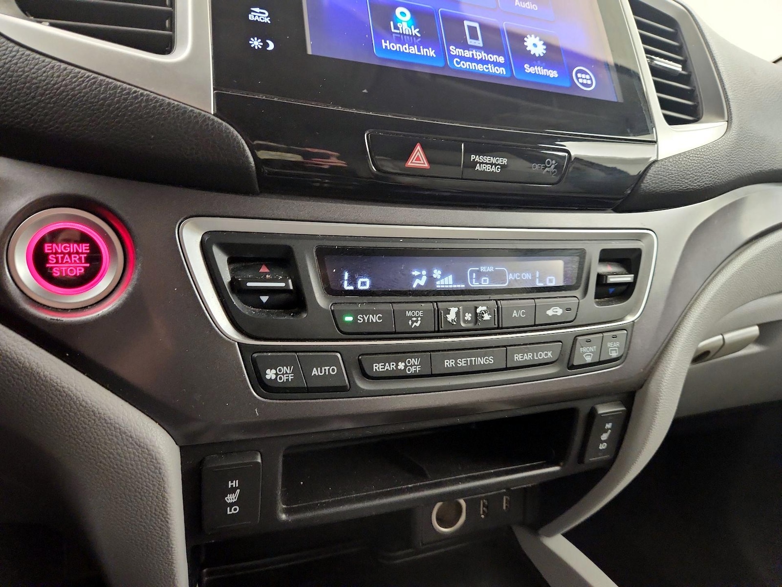 2017 Honda Pilot EX-L - Photo 17