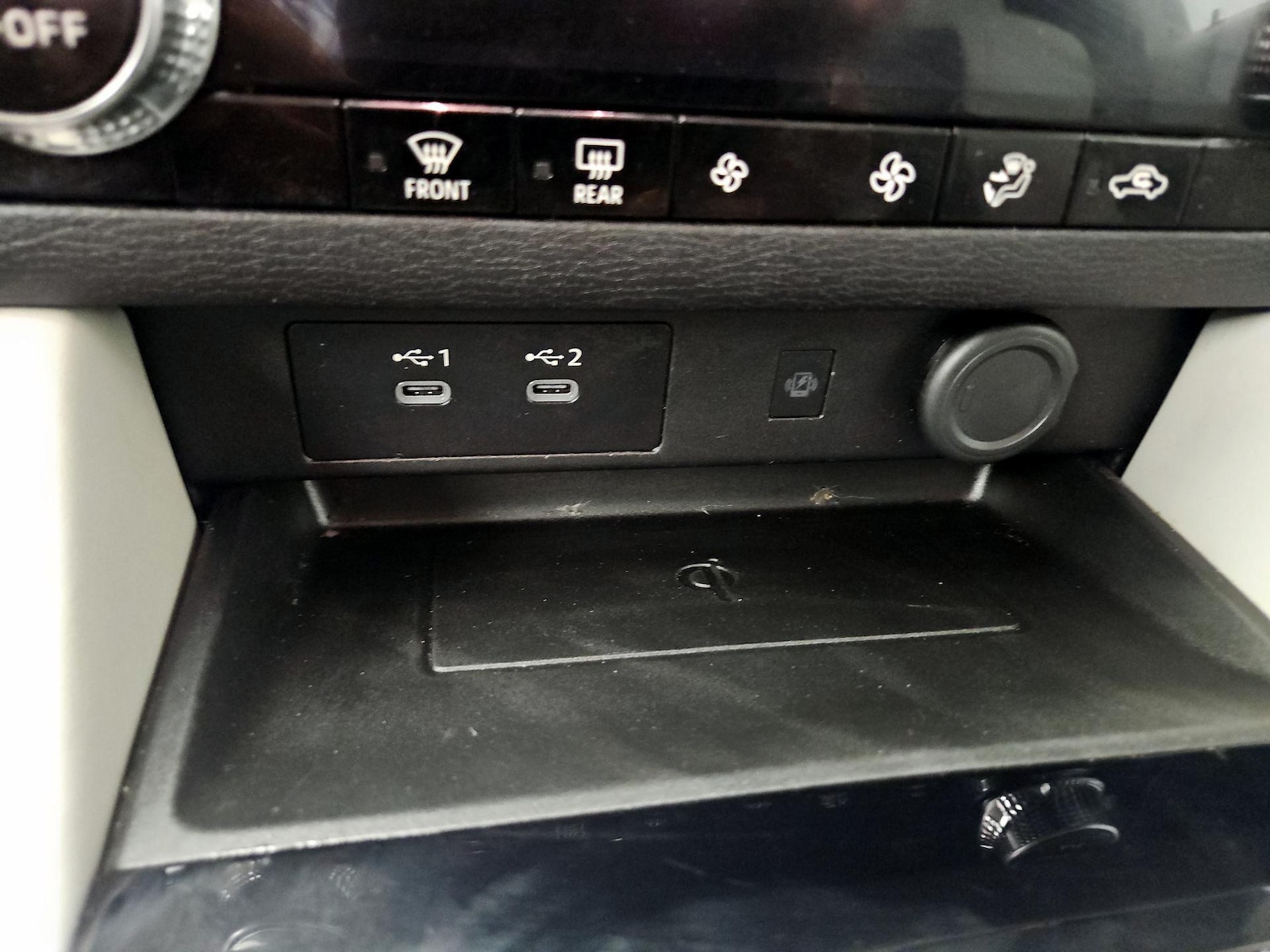 2025 Mitsubishi Outlander SE - Photo 20