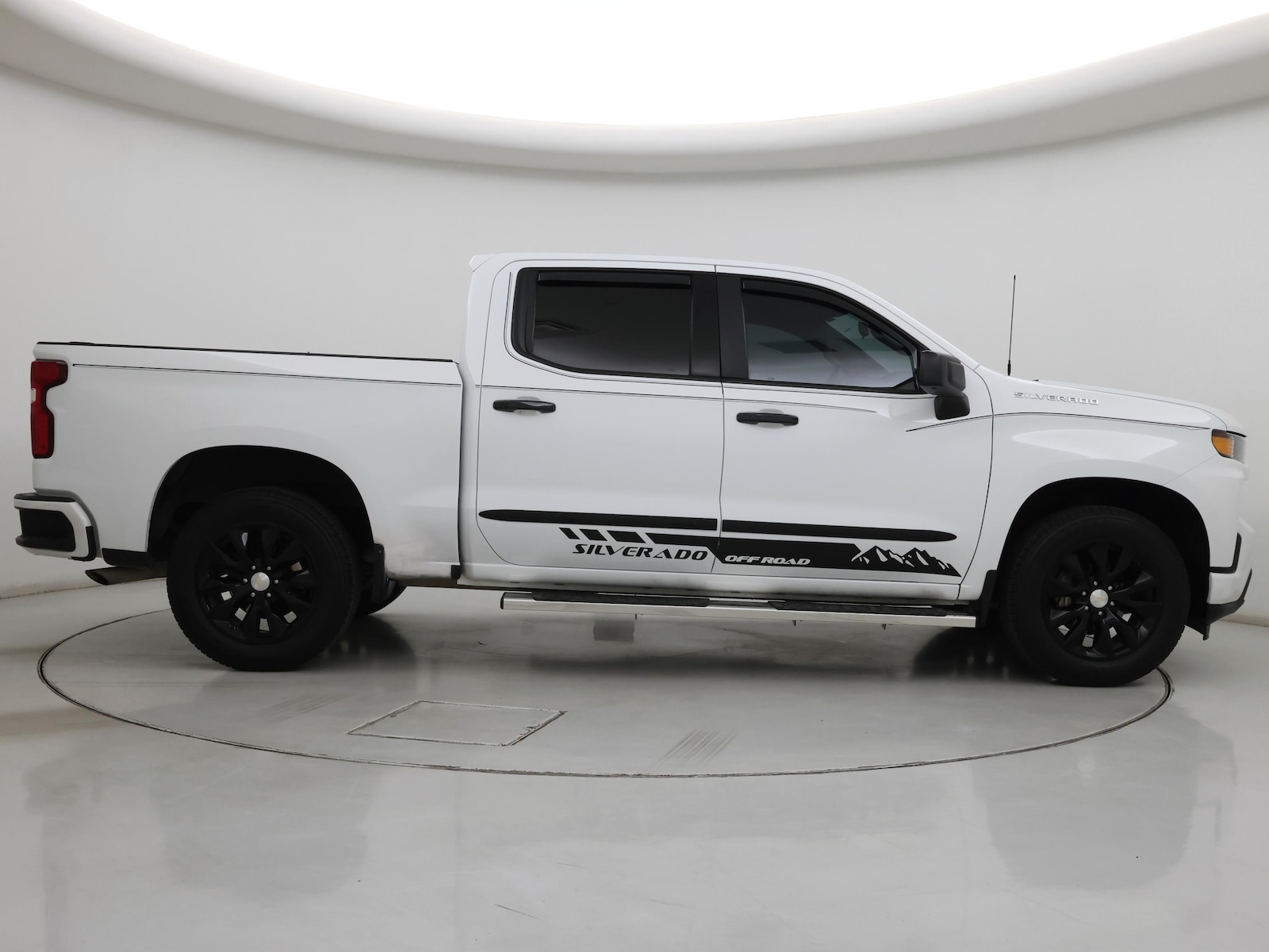 2022 Chevrolet Silverado 1500 Limited Custom - Photo 8