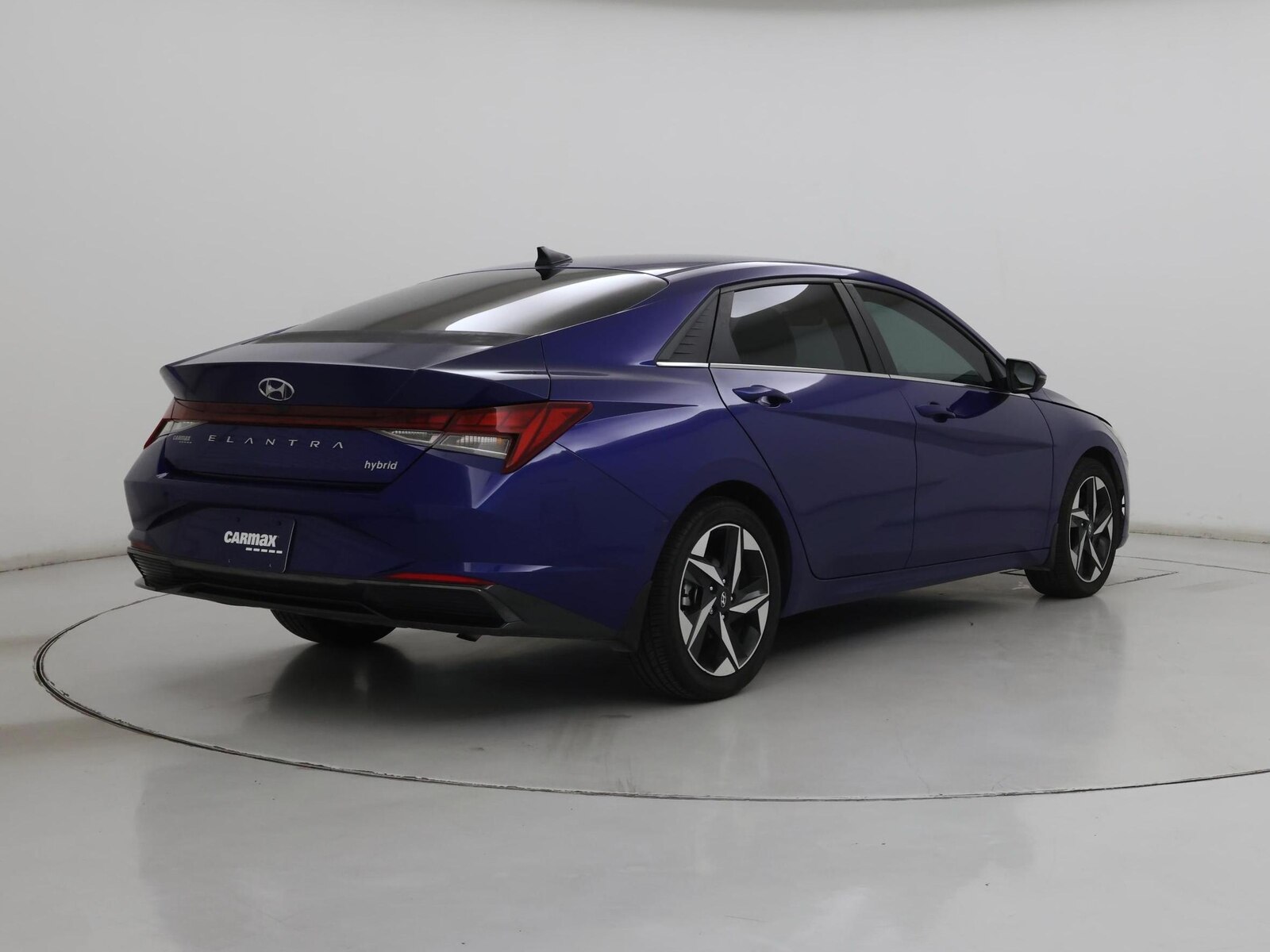2023 Hyundai Elantra Limited - Photo 9