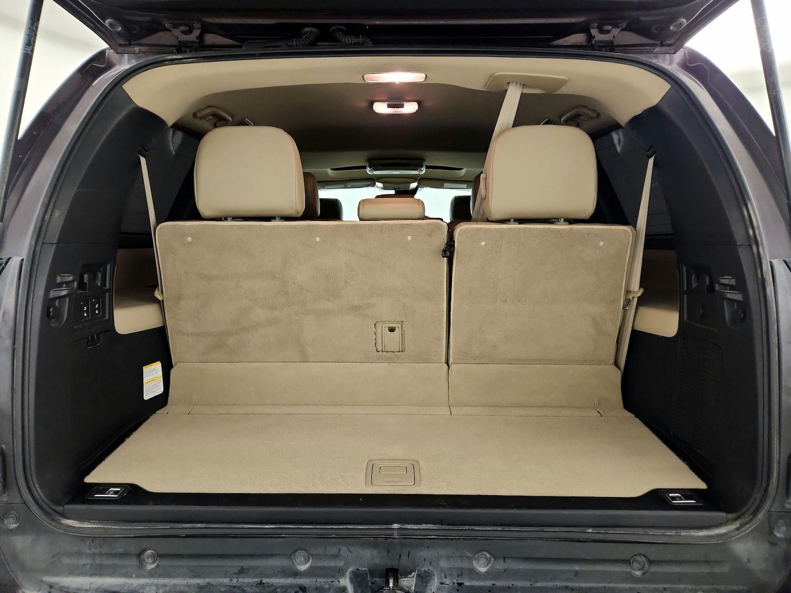 2019 Toyota Sequoia SR5 - Photo 23