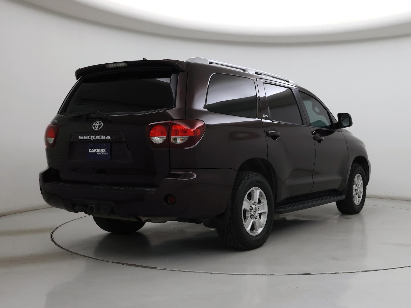 2019 Toyota Sequoia SR5 - Photo 9