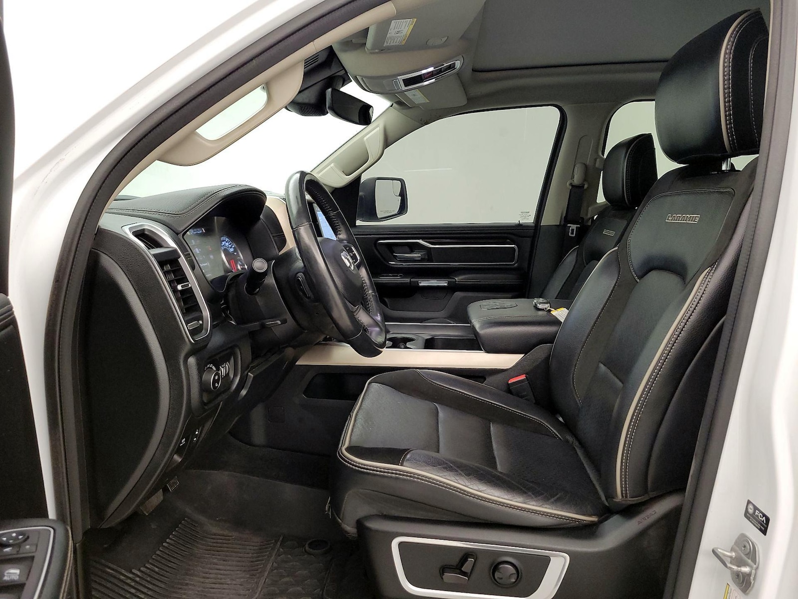 2022 RAM Ram 1500 Pickup Laramie - Photo 12