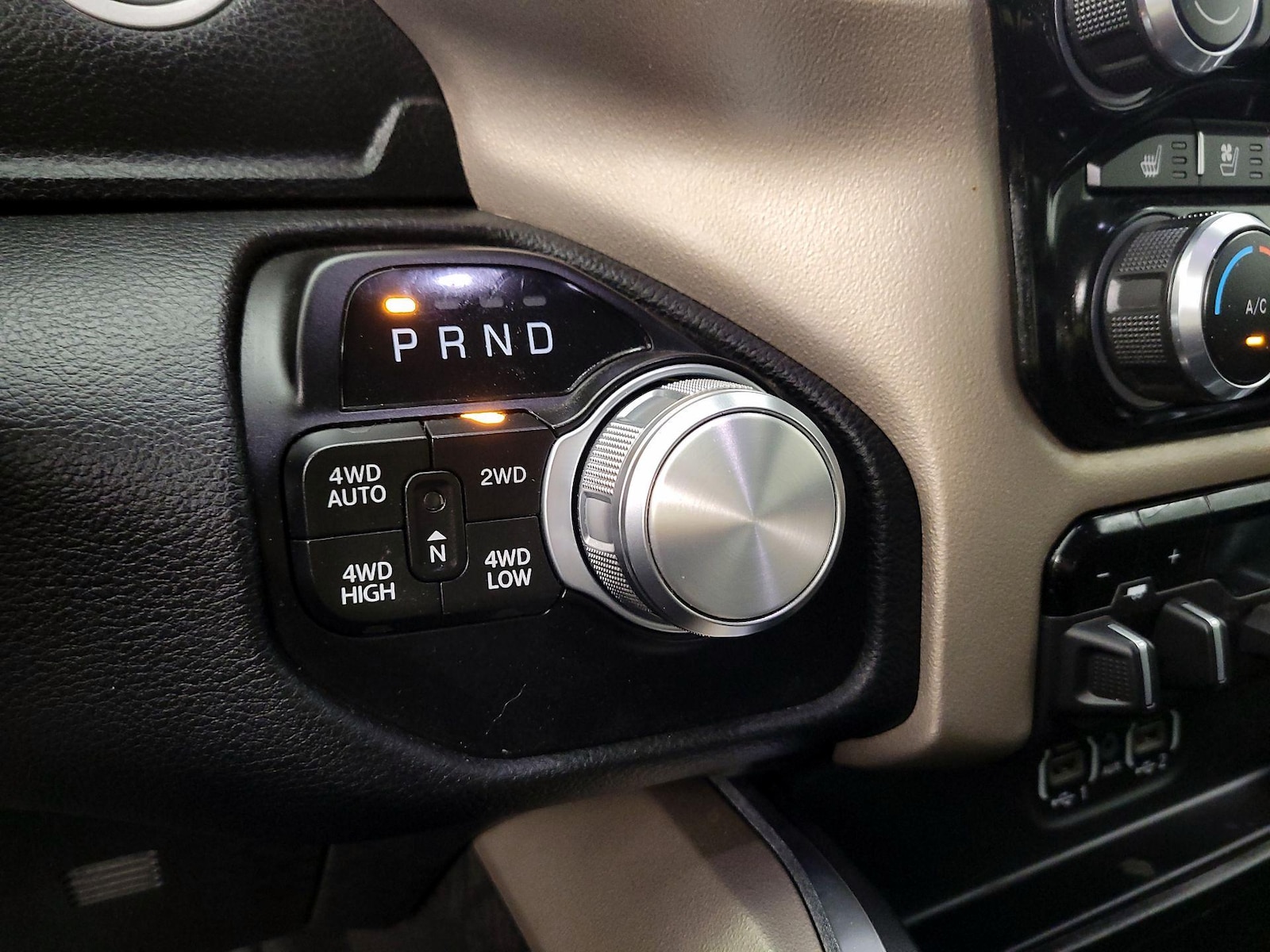 2022 RAM Ram 1500 Pickup Laramie - Photo 18