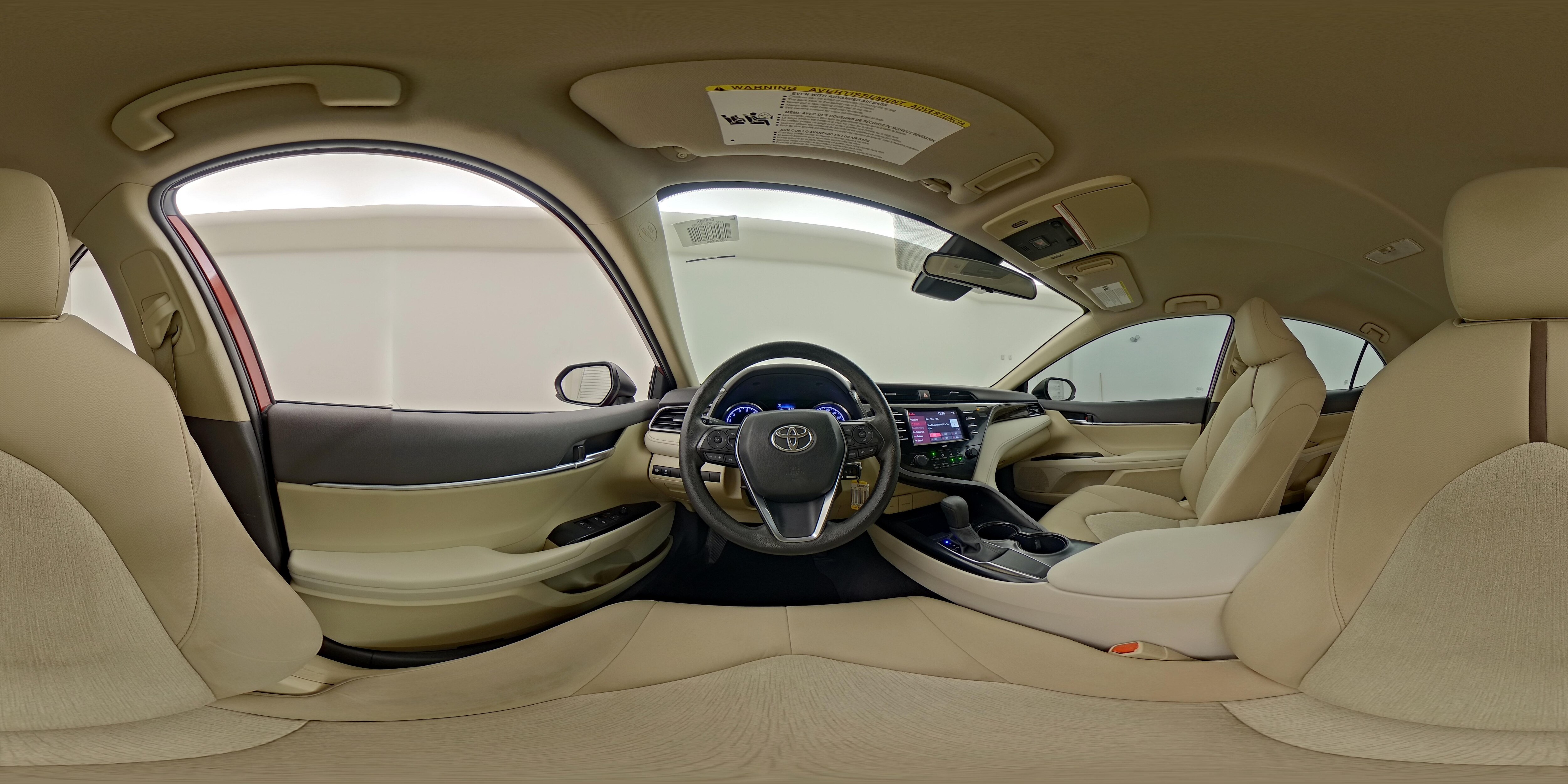 2020 Toyota Camry LE - Photo 26