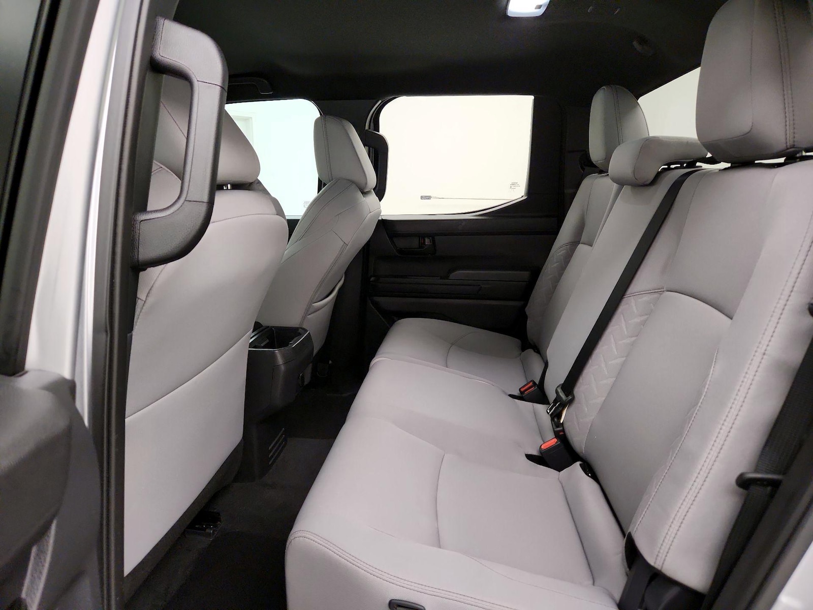 2026 Toyota Tacoma SR5 - Photo 20