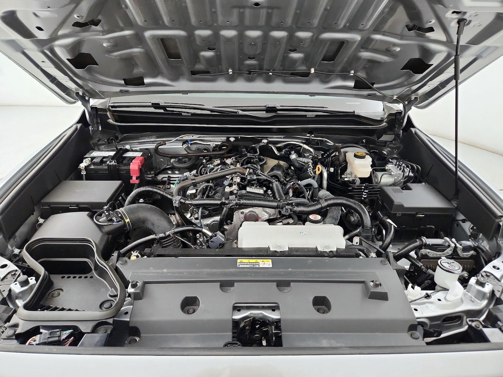 2026 Toyota Tacoma SR5 - Photo 22