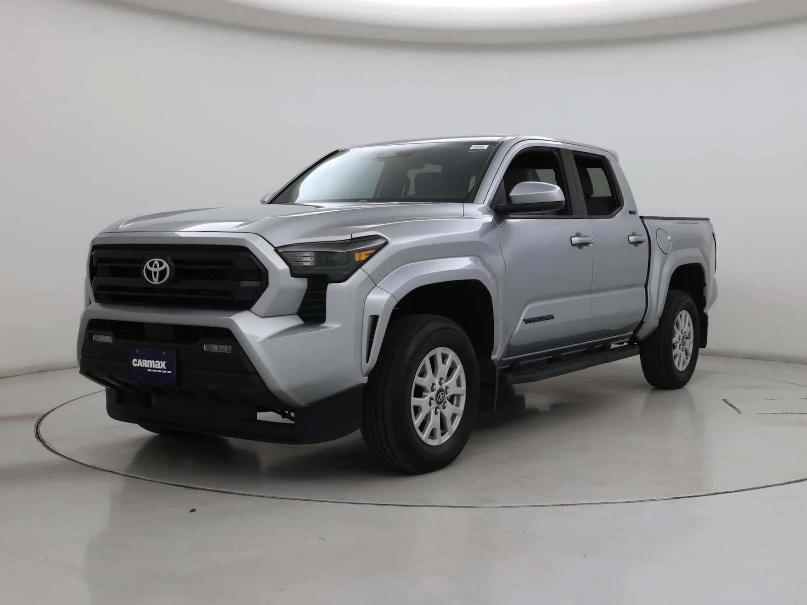 2026 Toyota Tacoma SR5 - Photo 5