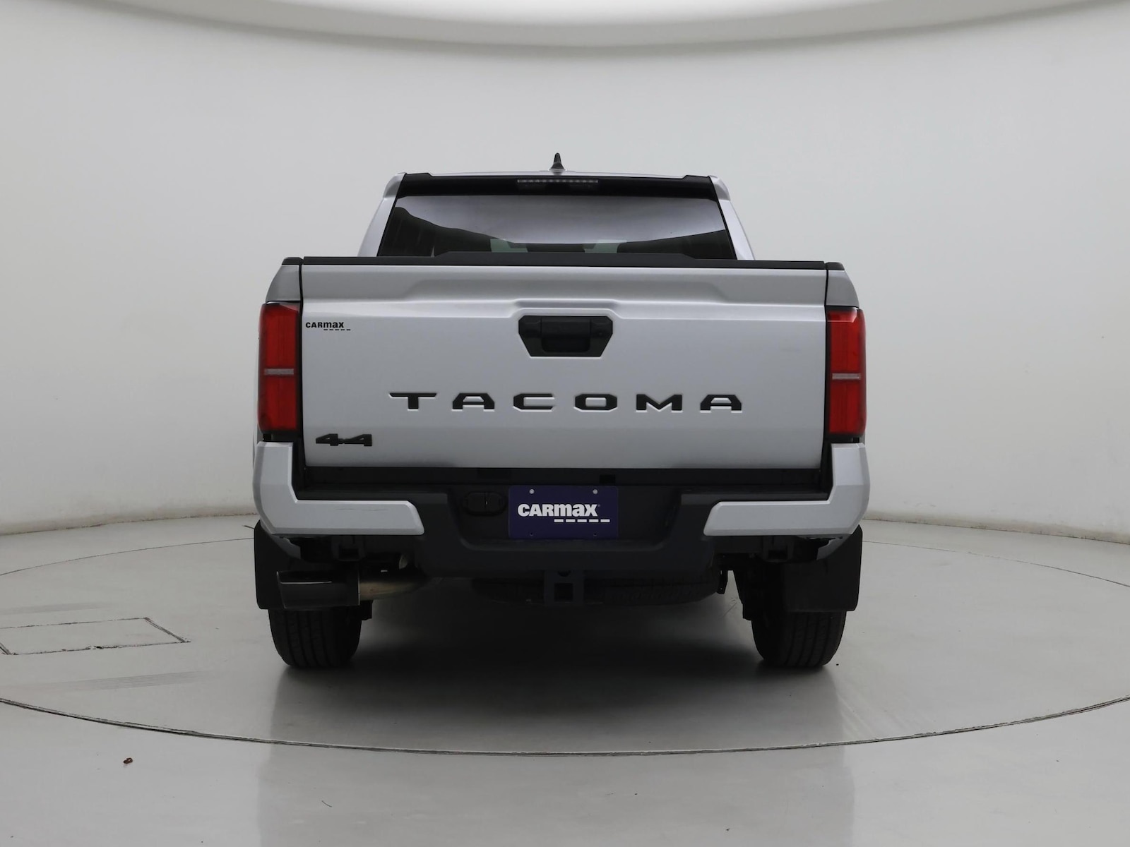 2026 Toyota Tacoma SR5 - Photo 7