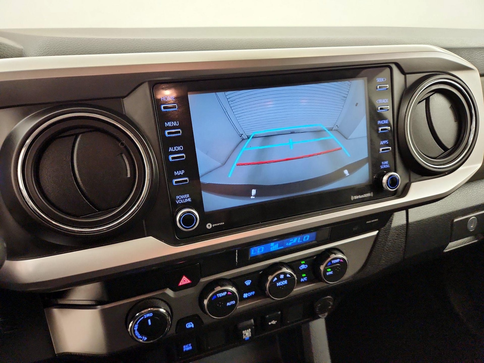 2022 Toyota Tacoma SR5 - Photo 15
