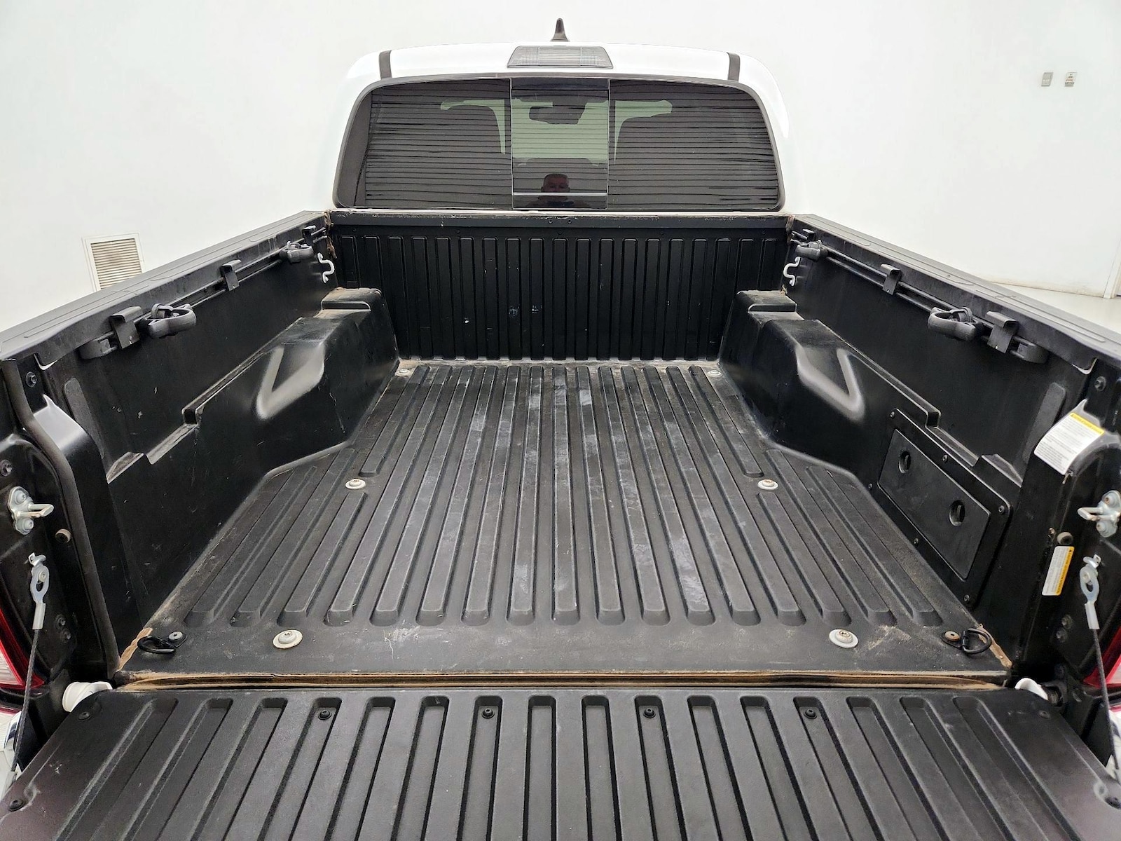 2022 Toyota Tacoma SR5 - Photo 21