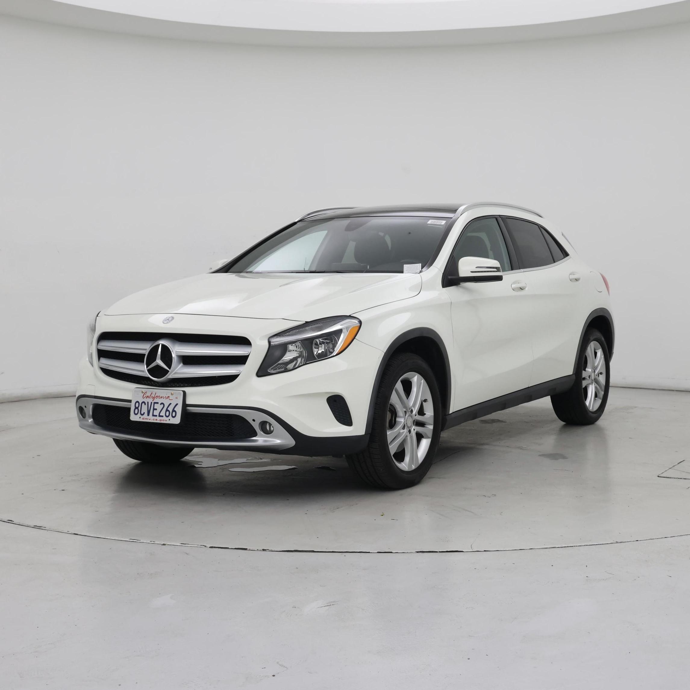Thumbnail: 2017 Mercedes-Benz GLA - 4