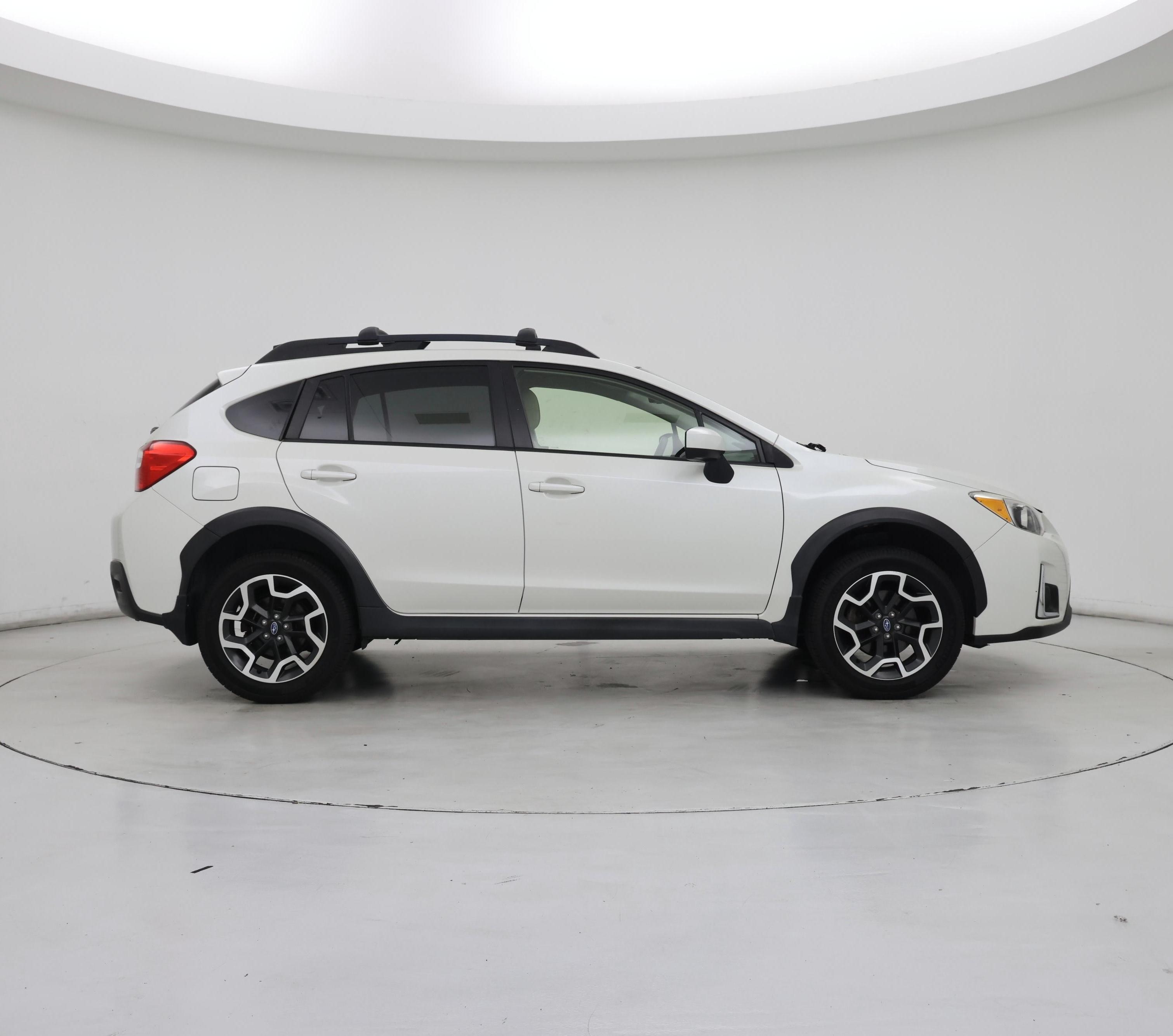 Thumbnail: 2017 Subaru Crosstrek - 7