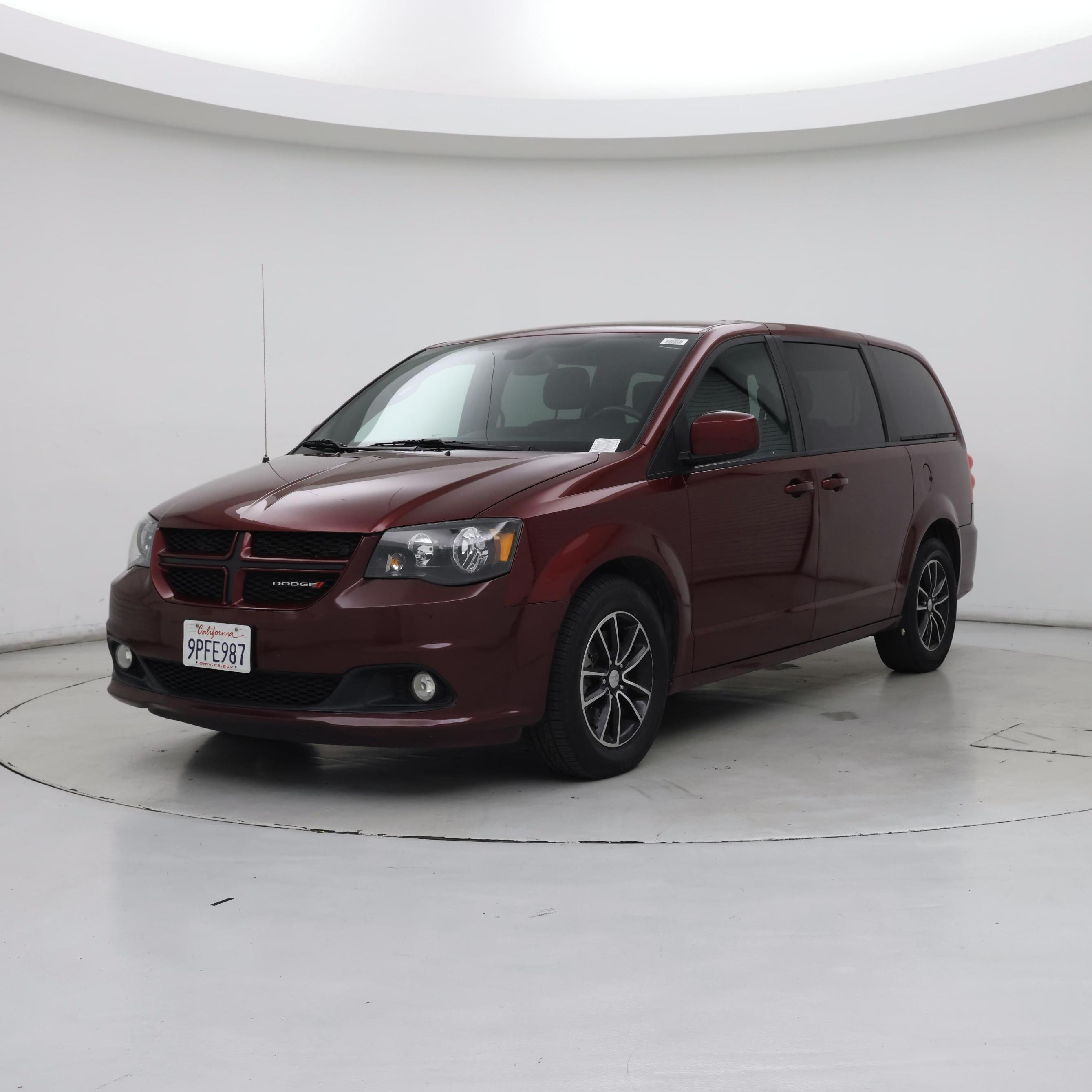 Thumbnail: 2019 Dodge Grand Caravan - 4