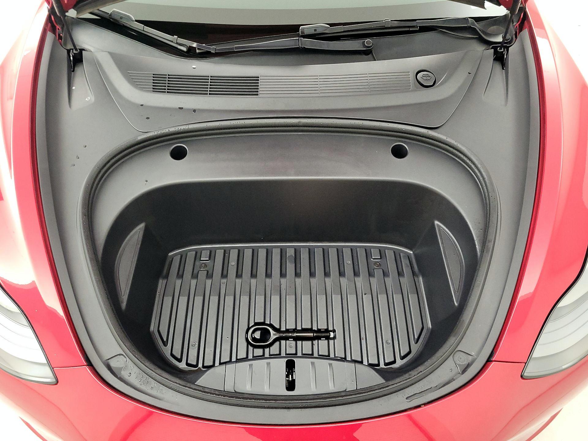 Thumbnail: 2023 Tesla Model 3 - 20