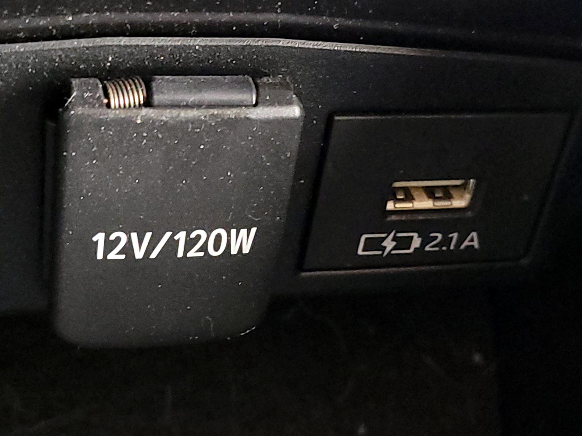Thumbnail: 2020 Toyota Corolla - 18