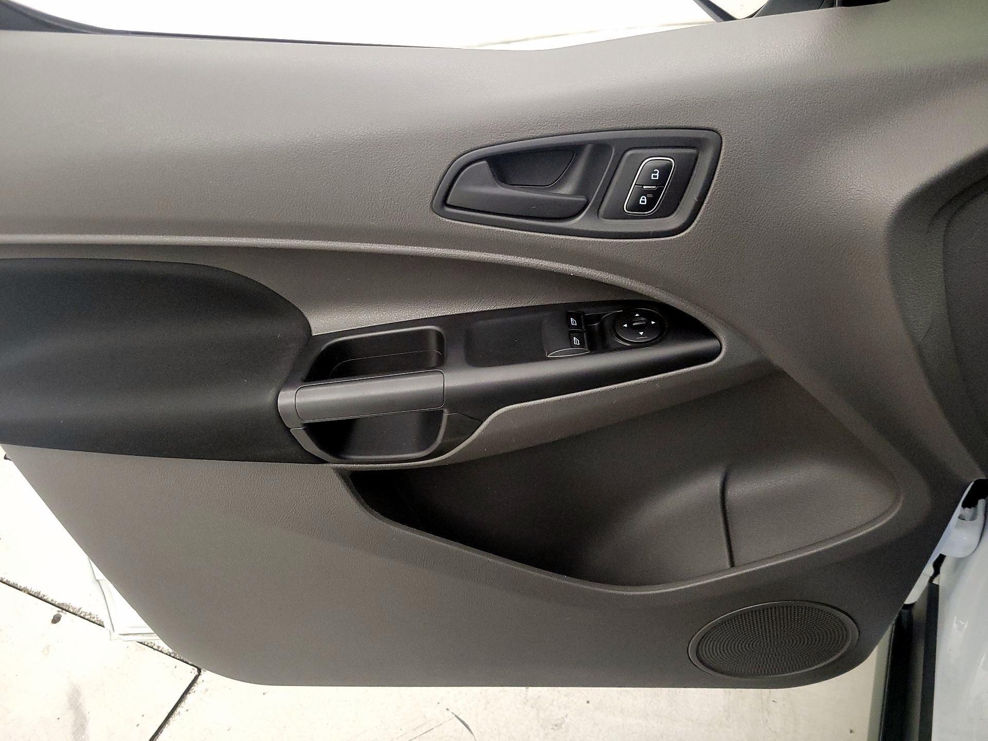 Thumbnail: 2019 Ford Transit Series - 12