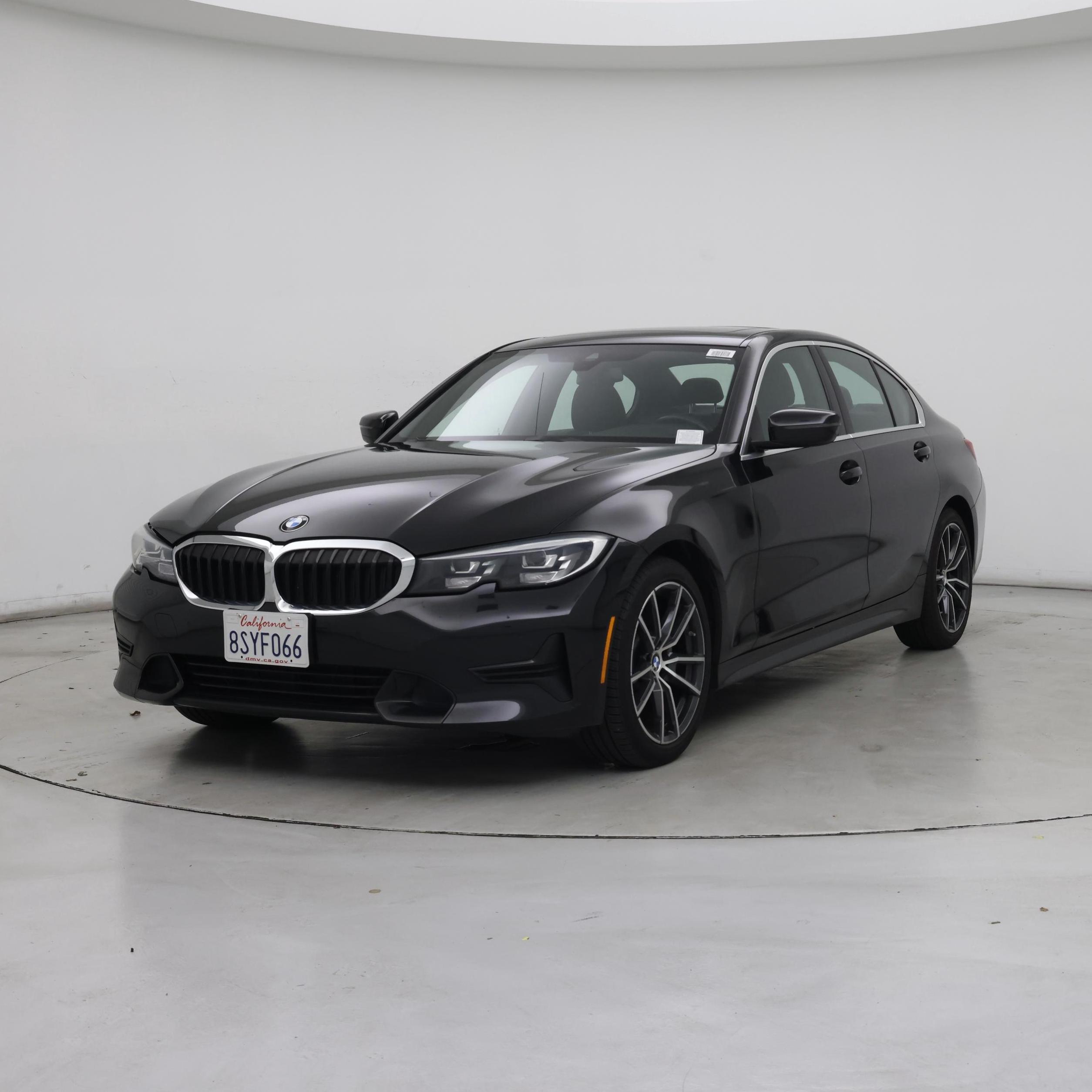 Thumbnail: 2020 BMW 3 Series - 4
