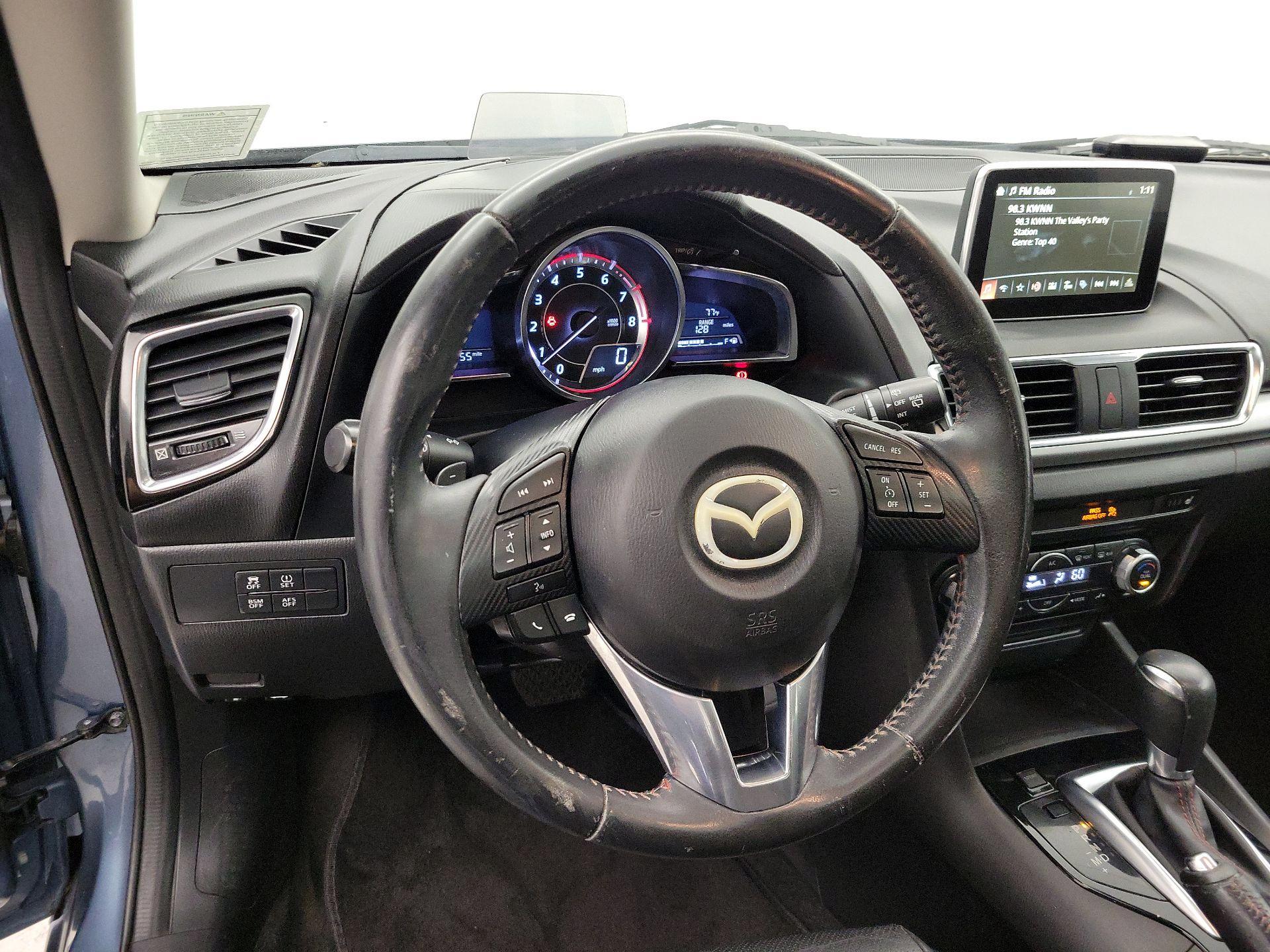 Thumbnail: 2016 Mazda Mazda3 - 10