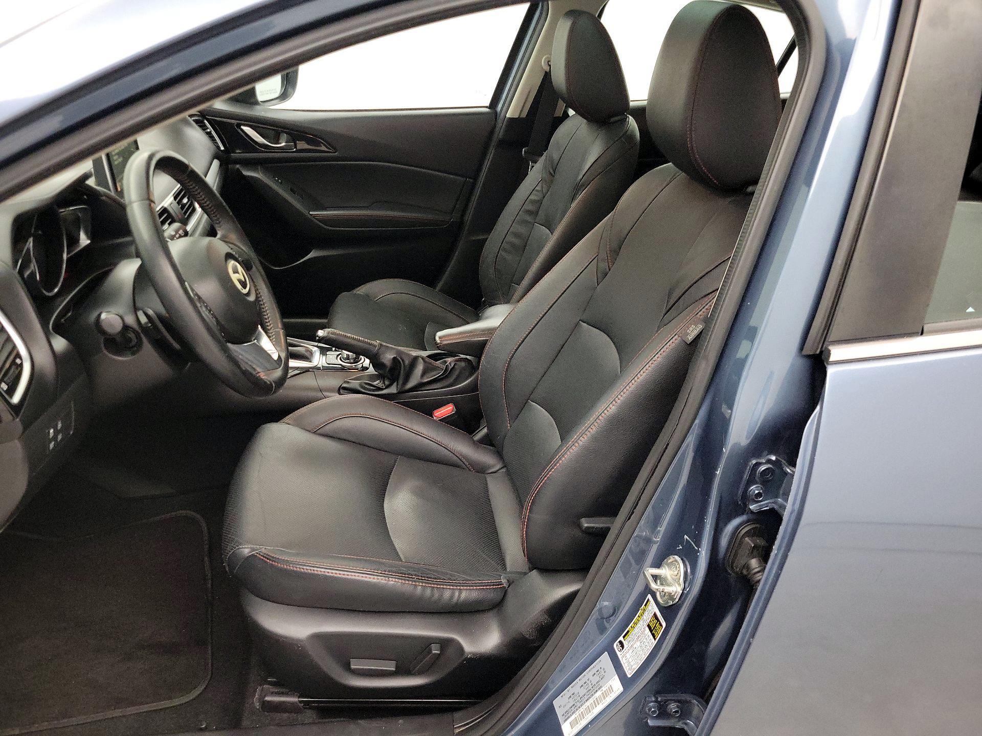 Thumbnail: 2016 Mazda Mazda3 - 11