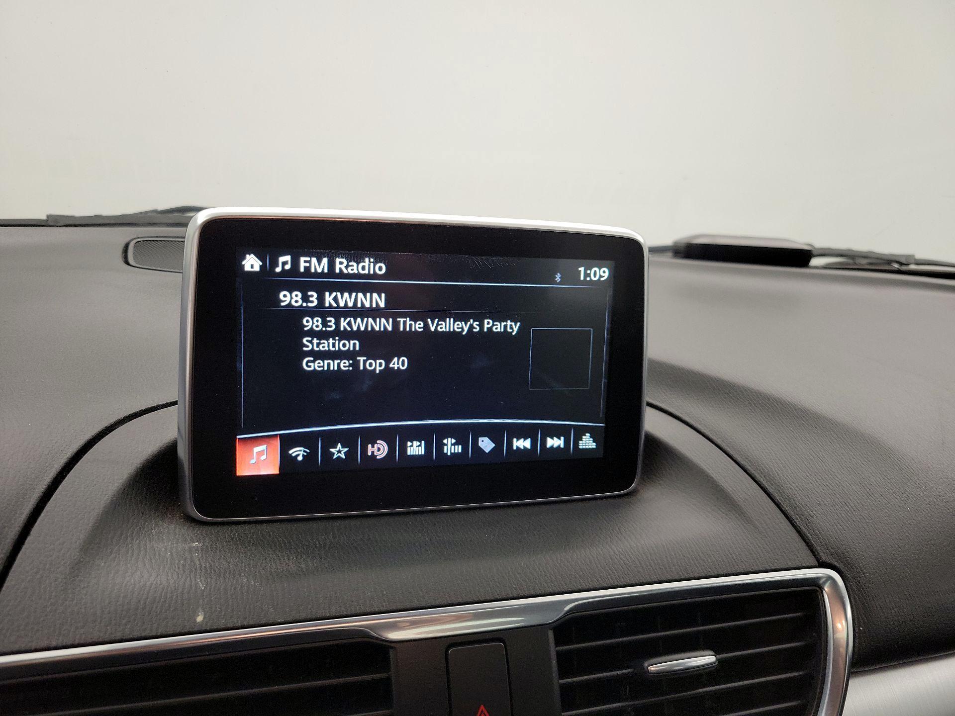 Thumbnail: 2016 Mazda Mazda3 - 15
