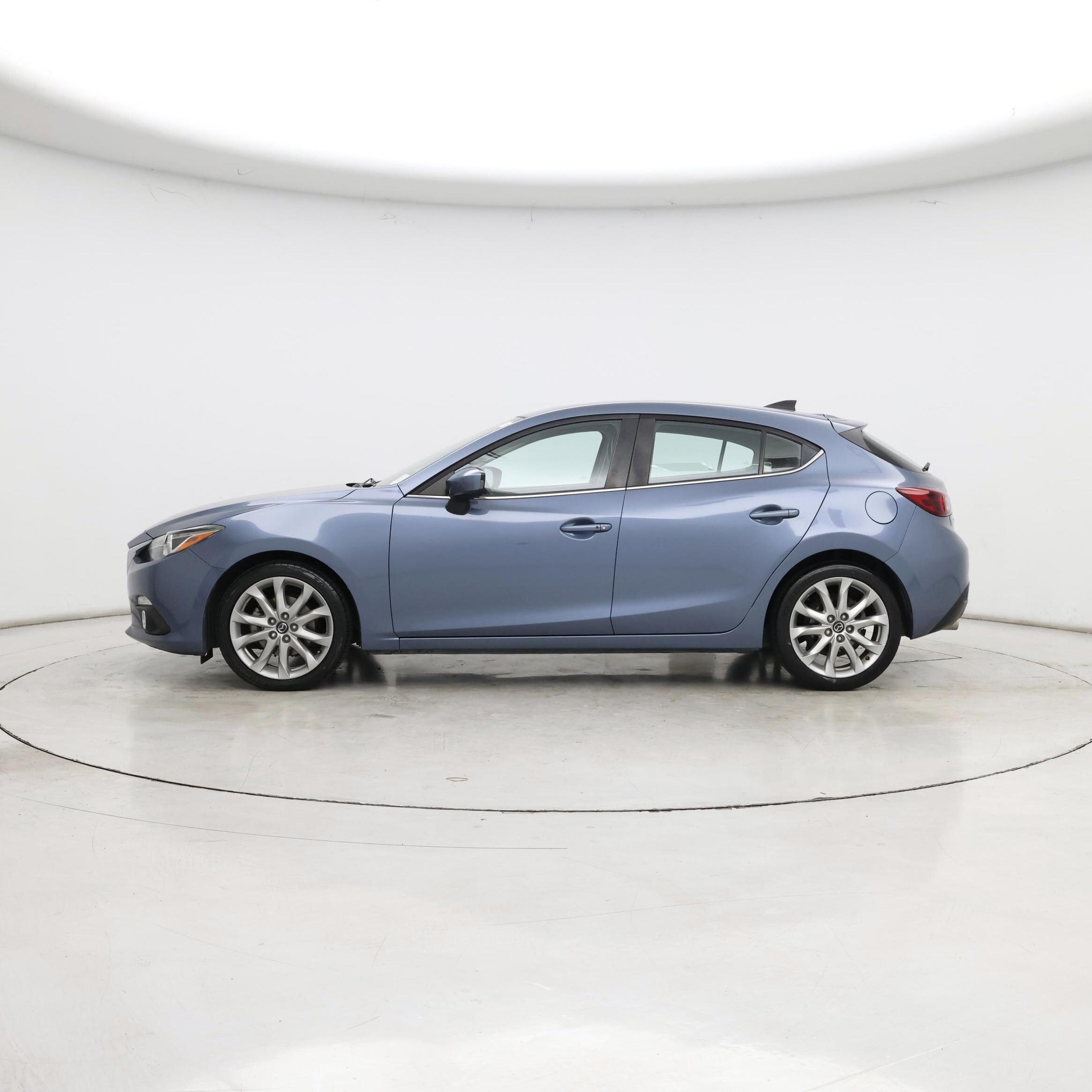 Thumbnail: 2016 Mazda Mazda3 - 3