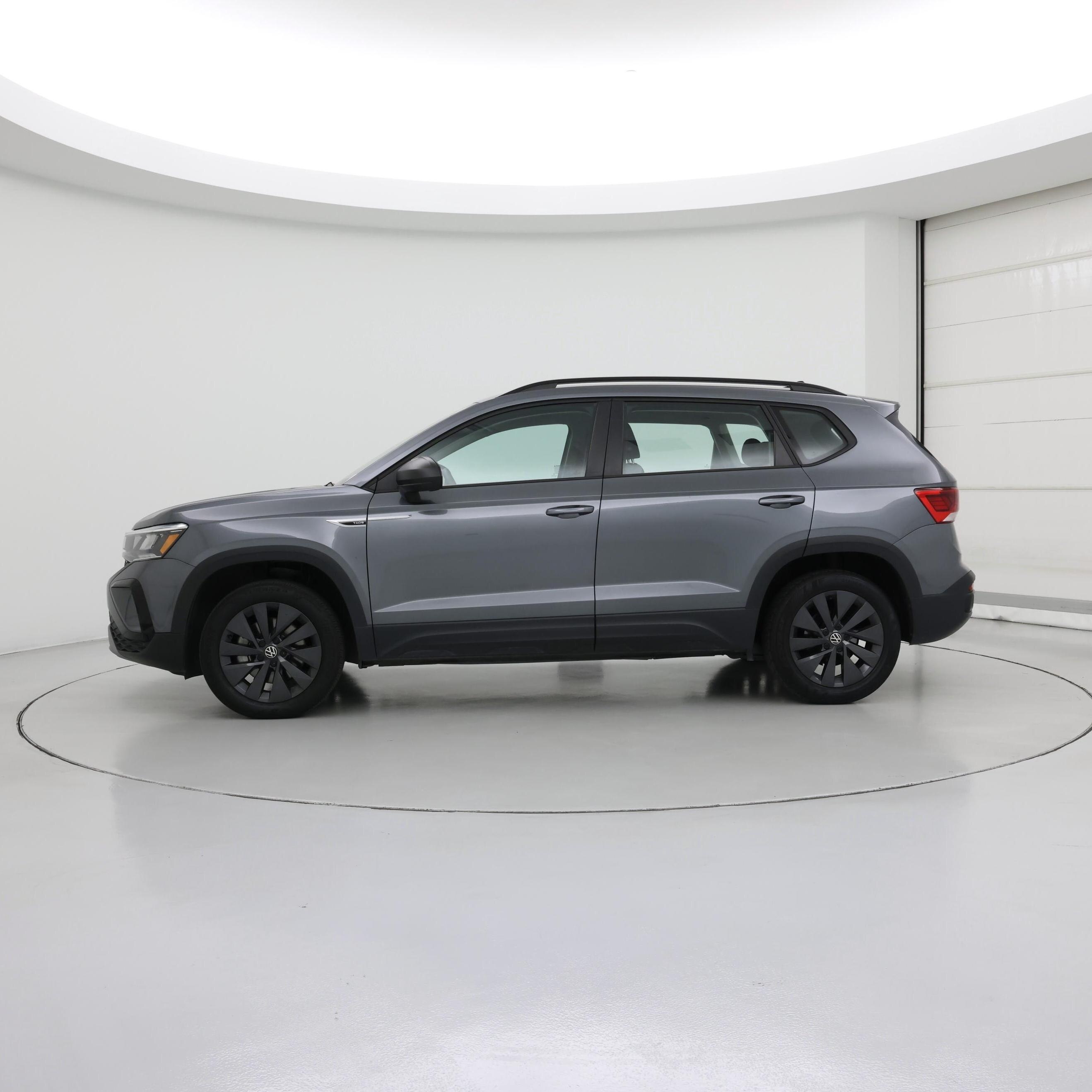 Thumbnail: 2024 Volkswagen Taos - 3