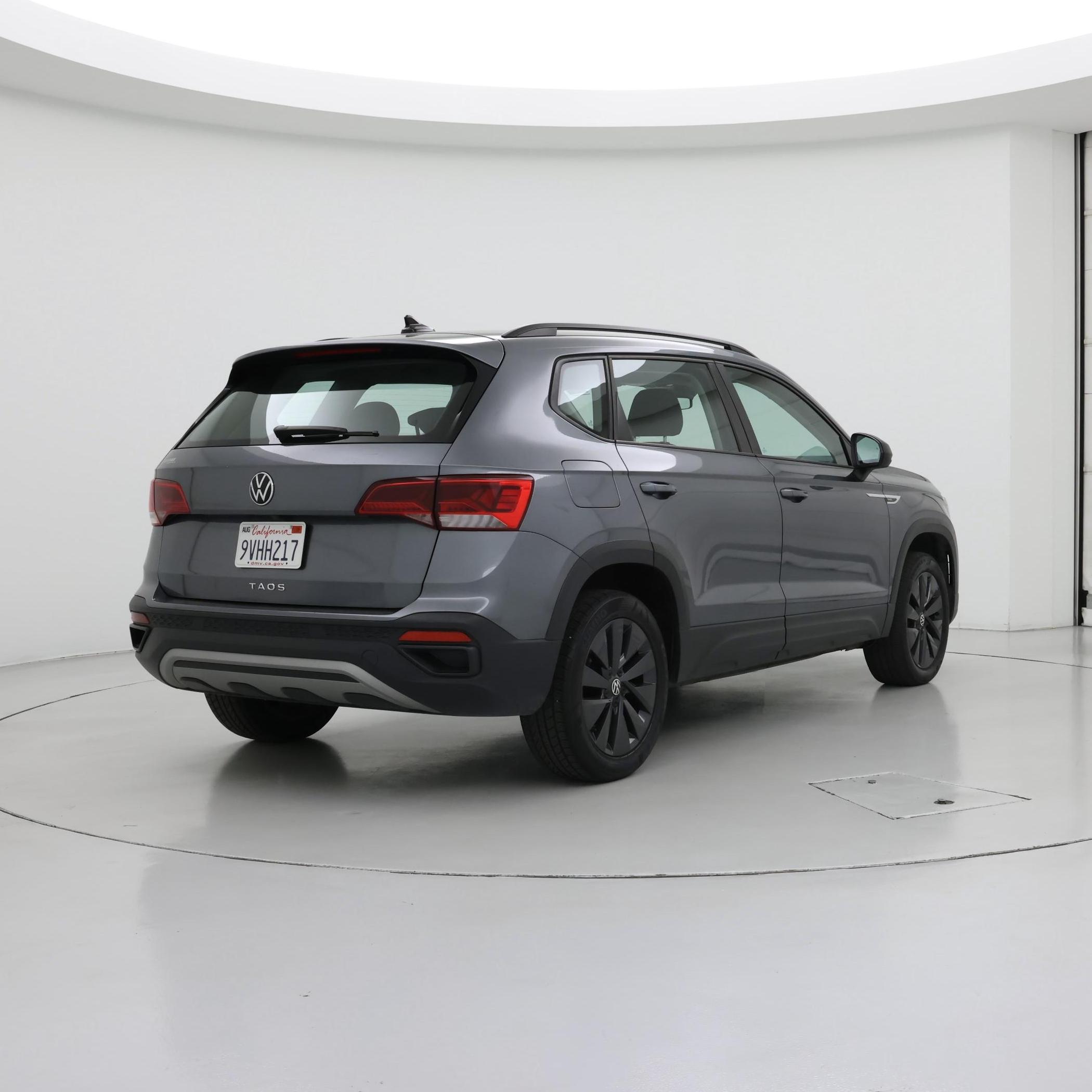 Thumbnail: 2024 Volkswagen Taos - 8
