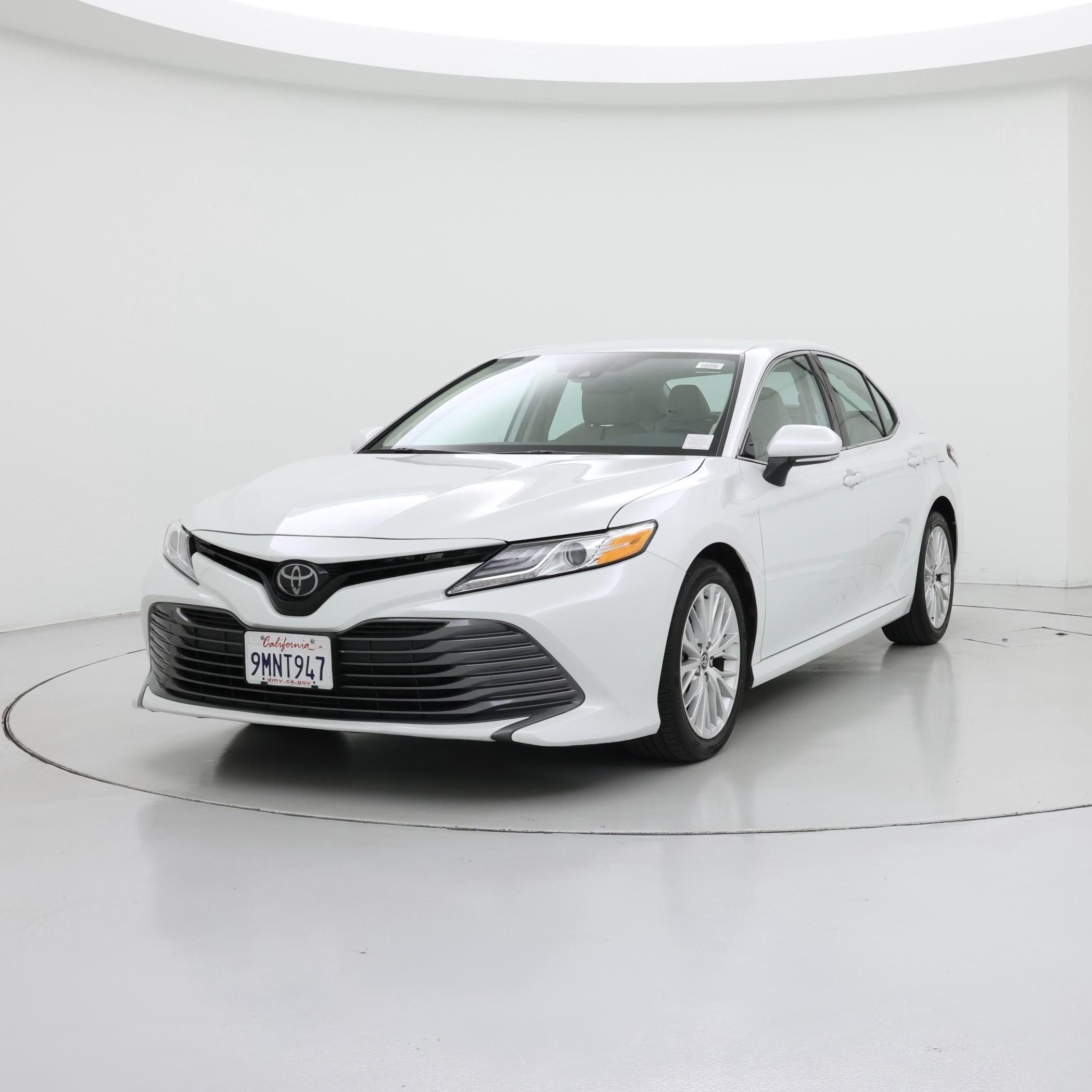 Thumbnail: 2020 Toyota Camry - 4