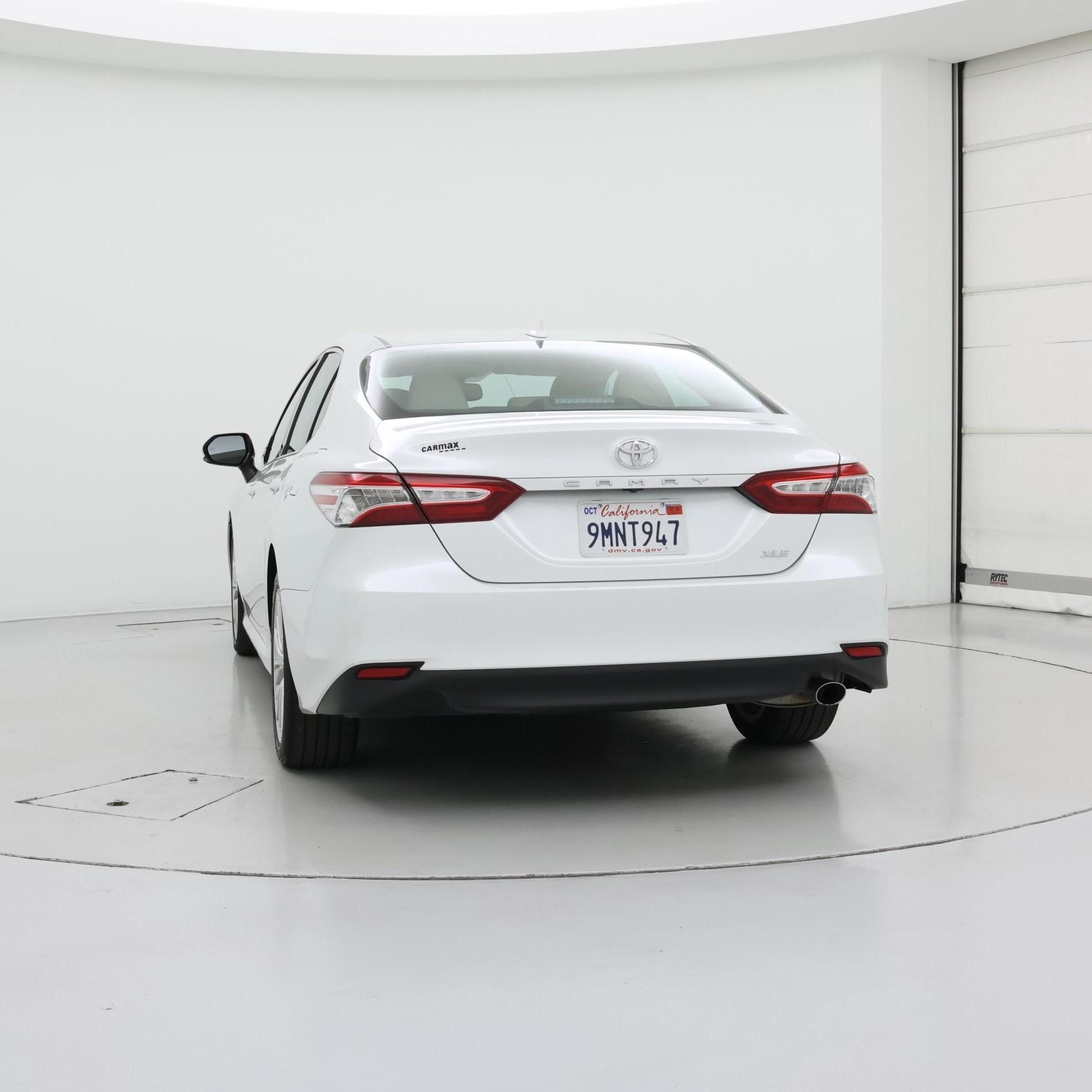Thumbnail: 2020 Toyota Camry - 6