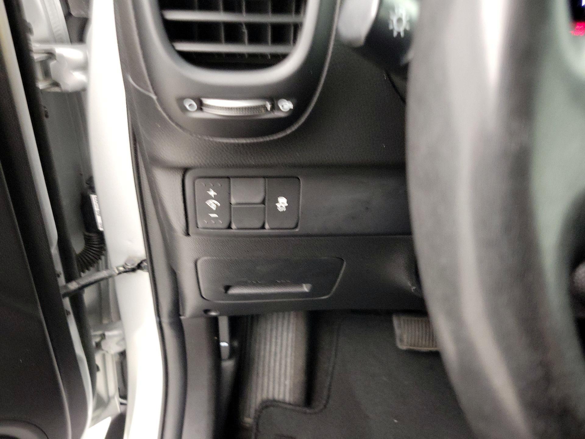 Thumbnail: 2019 Kia Soul - 13