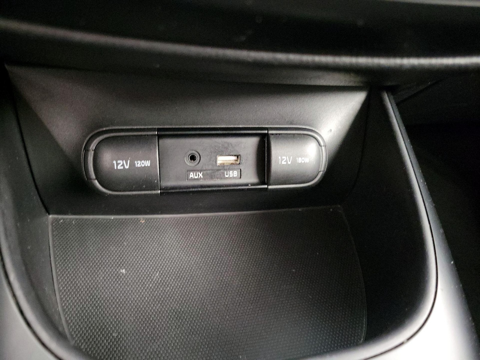 2019 Kia Soul + - Photo 19