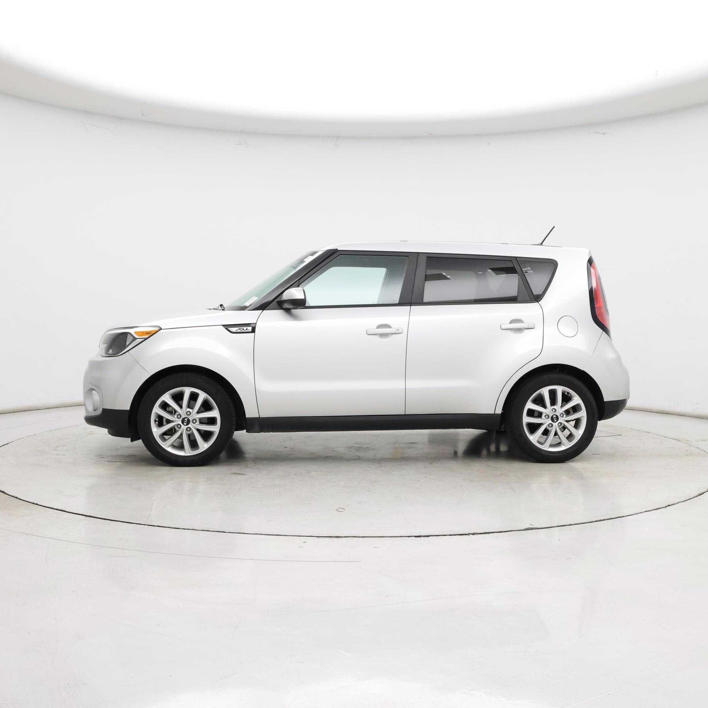 Thumbnail: 2019 Kia Soul - 3