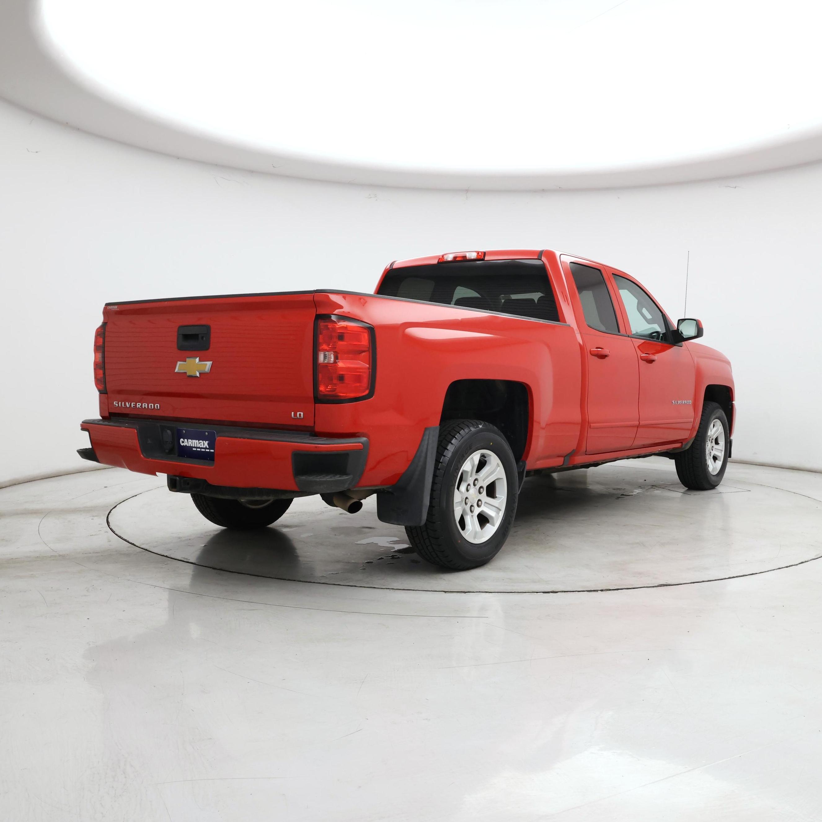Thumbnail: 2019 Chevrolet Silverado 1500 - 8