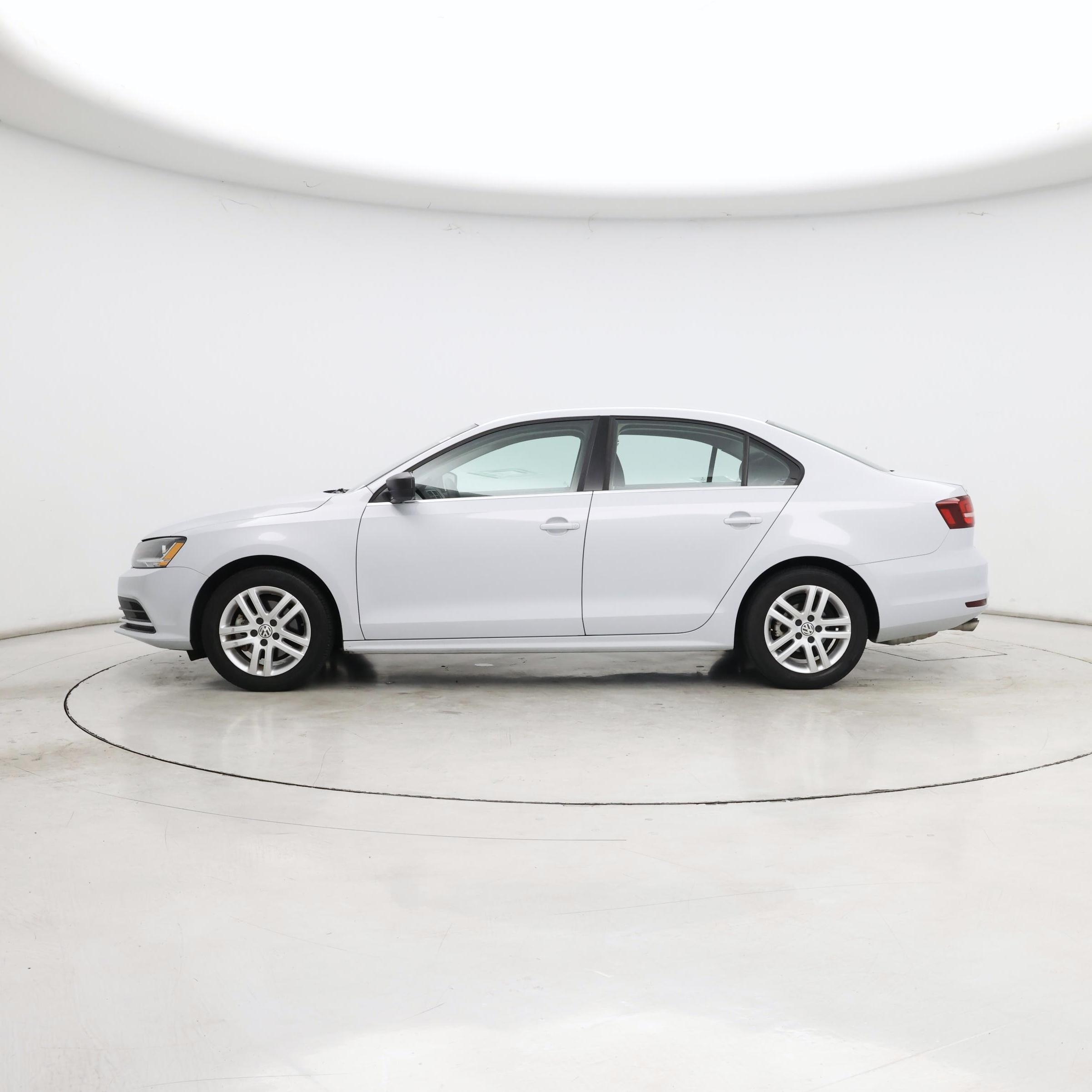Thumbnail: 2017 Volkswagen Jetta - 3