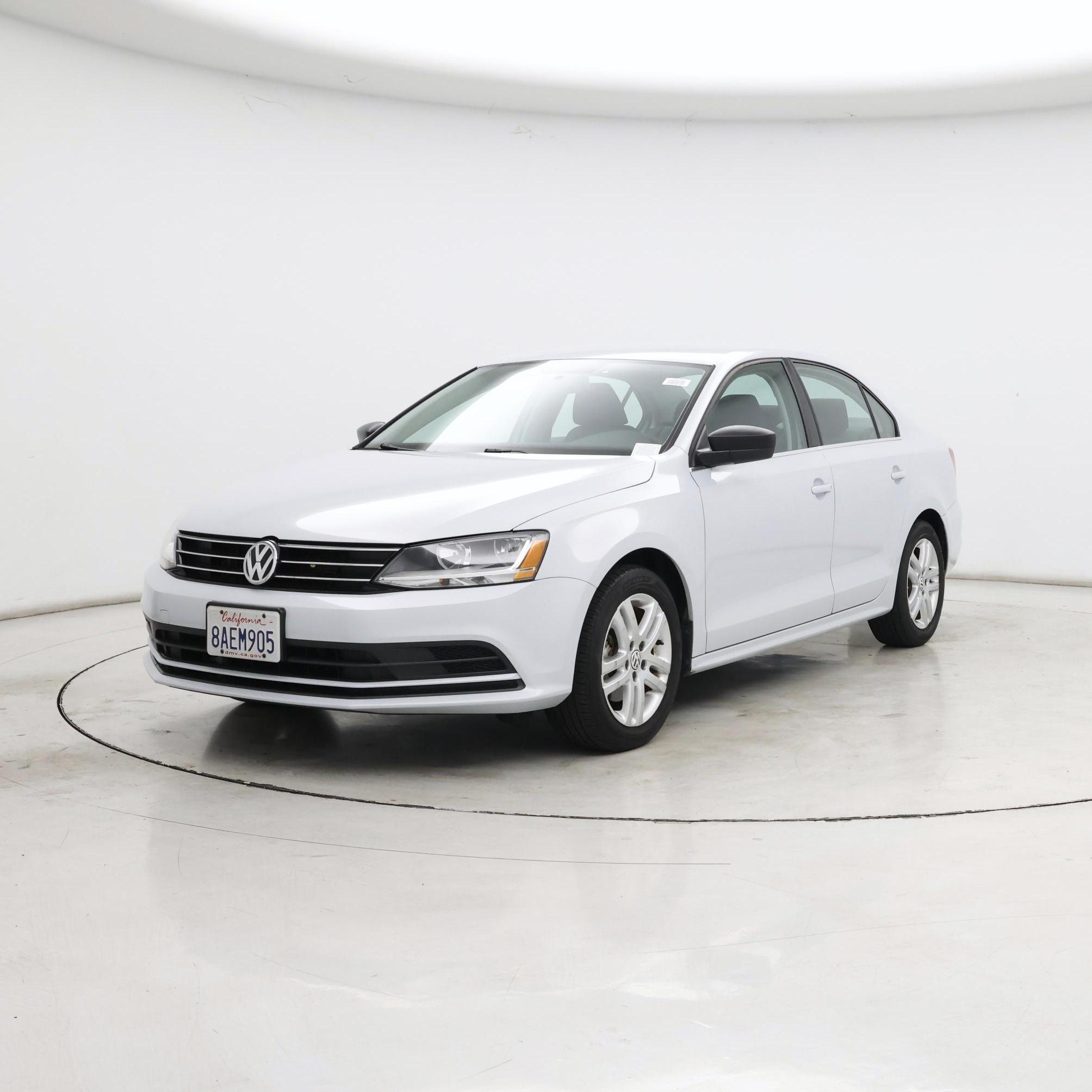 Thumbnail: 2017 Volkswagen Jetta - 4