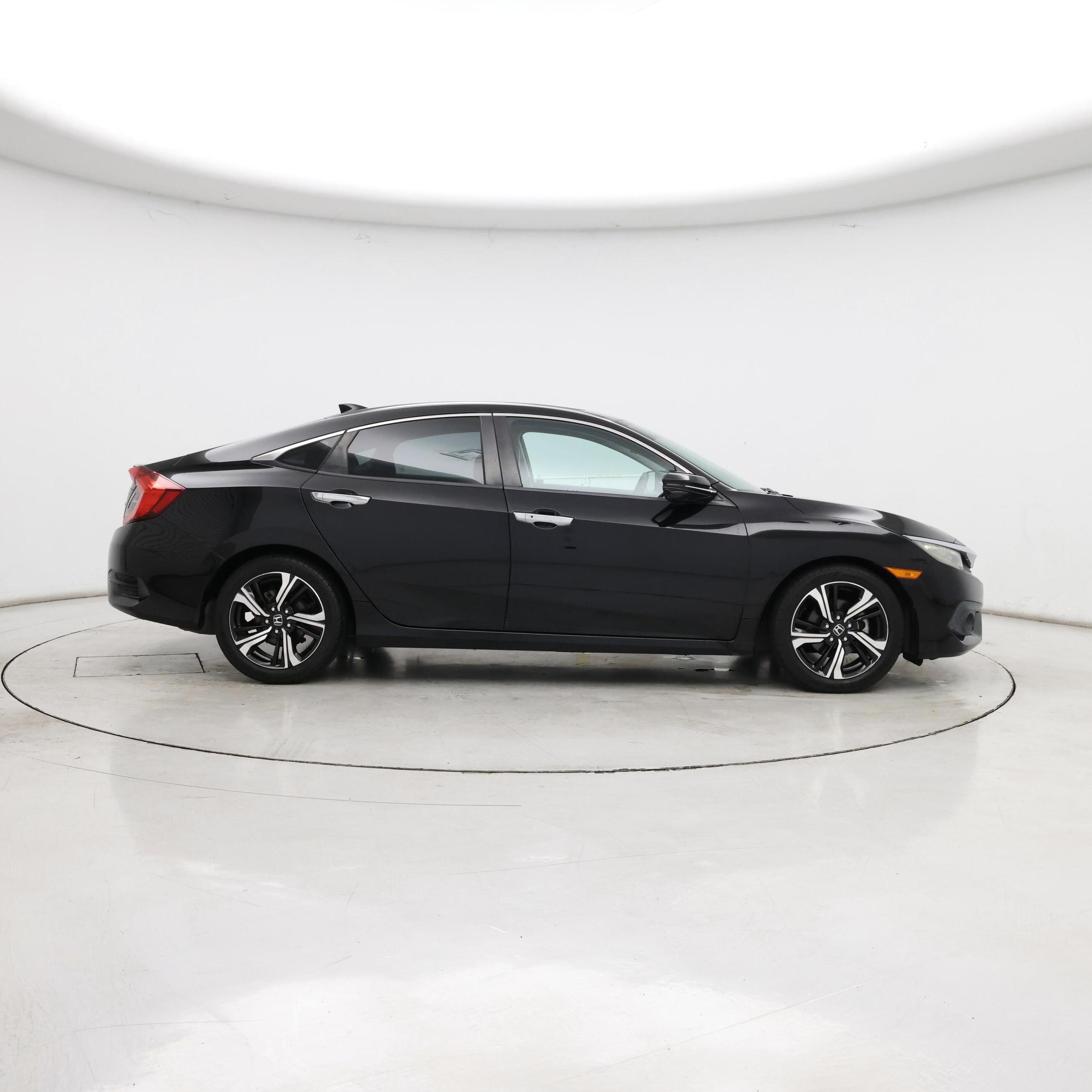 Thumbnail: 2016 Honda Civic - 7