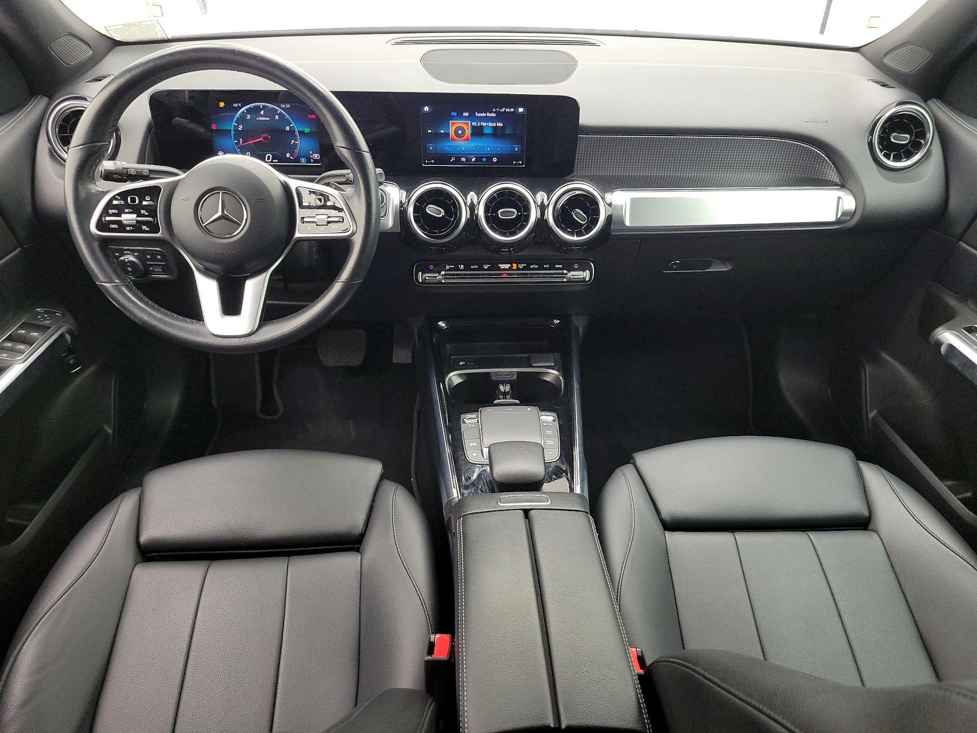 Thumbnail: 2021 Mercedes-Benz GLB - 9