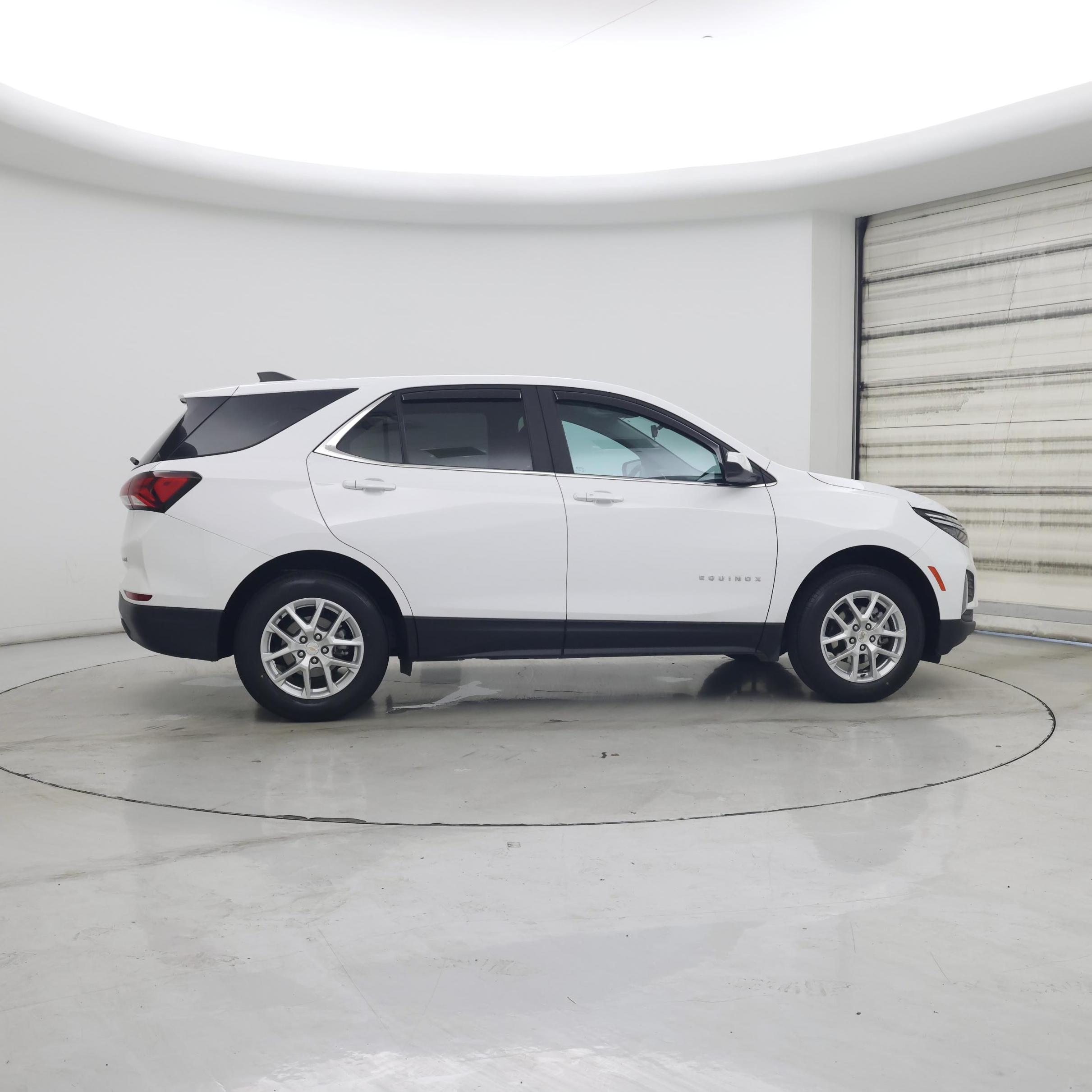 Thumbnail: 2023 Chevrolet Equinox - 7