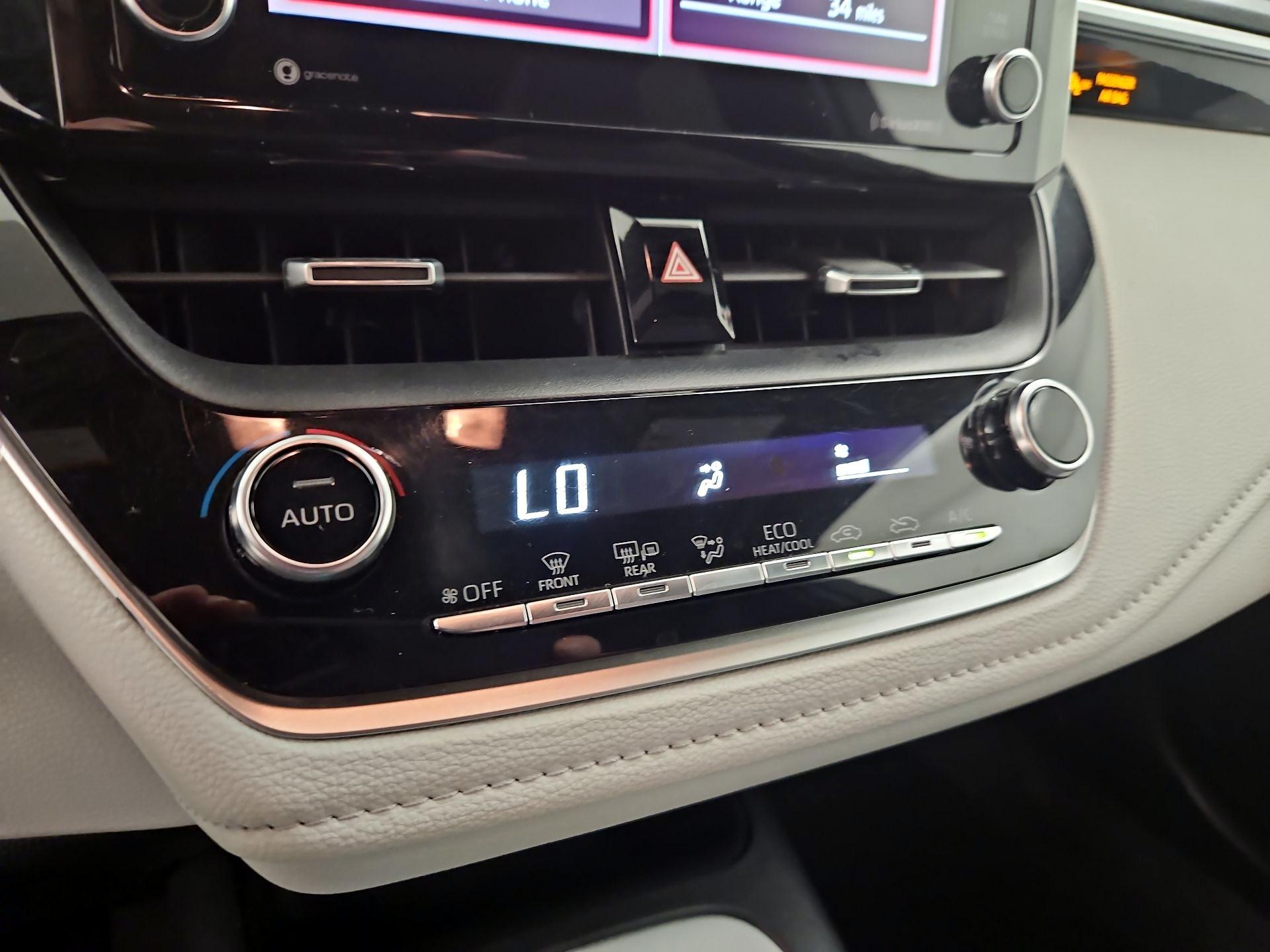 Thumbnail: 2021 Toyota Corolla - 17
