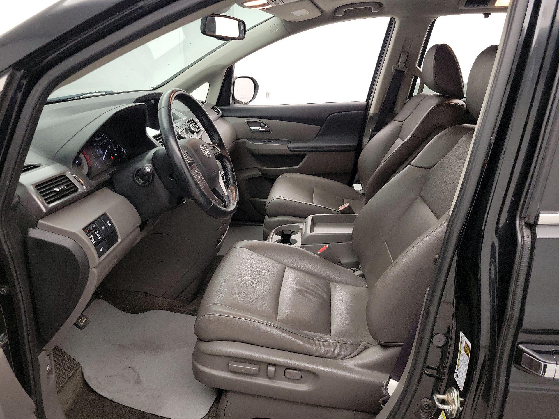 Thumbnail: 2015 Honda Odyssey - 11