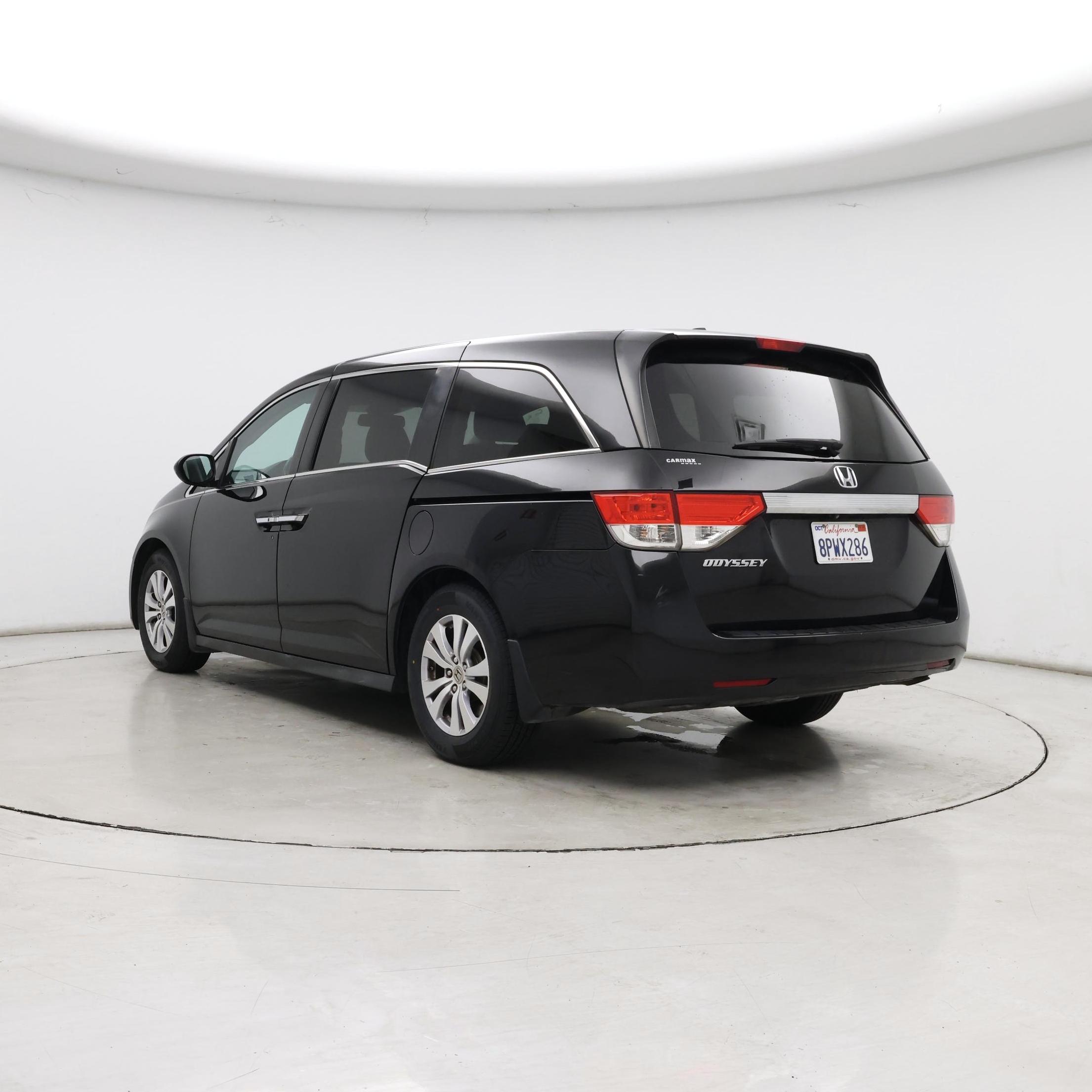 Thumbnail: 2015 Honda Odyssey - 2