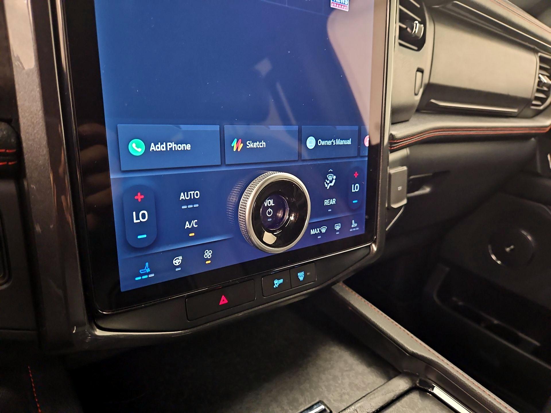Thumbnail: 2022 Ford Expedition MAX - 17