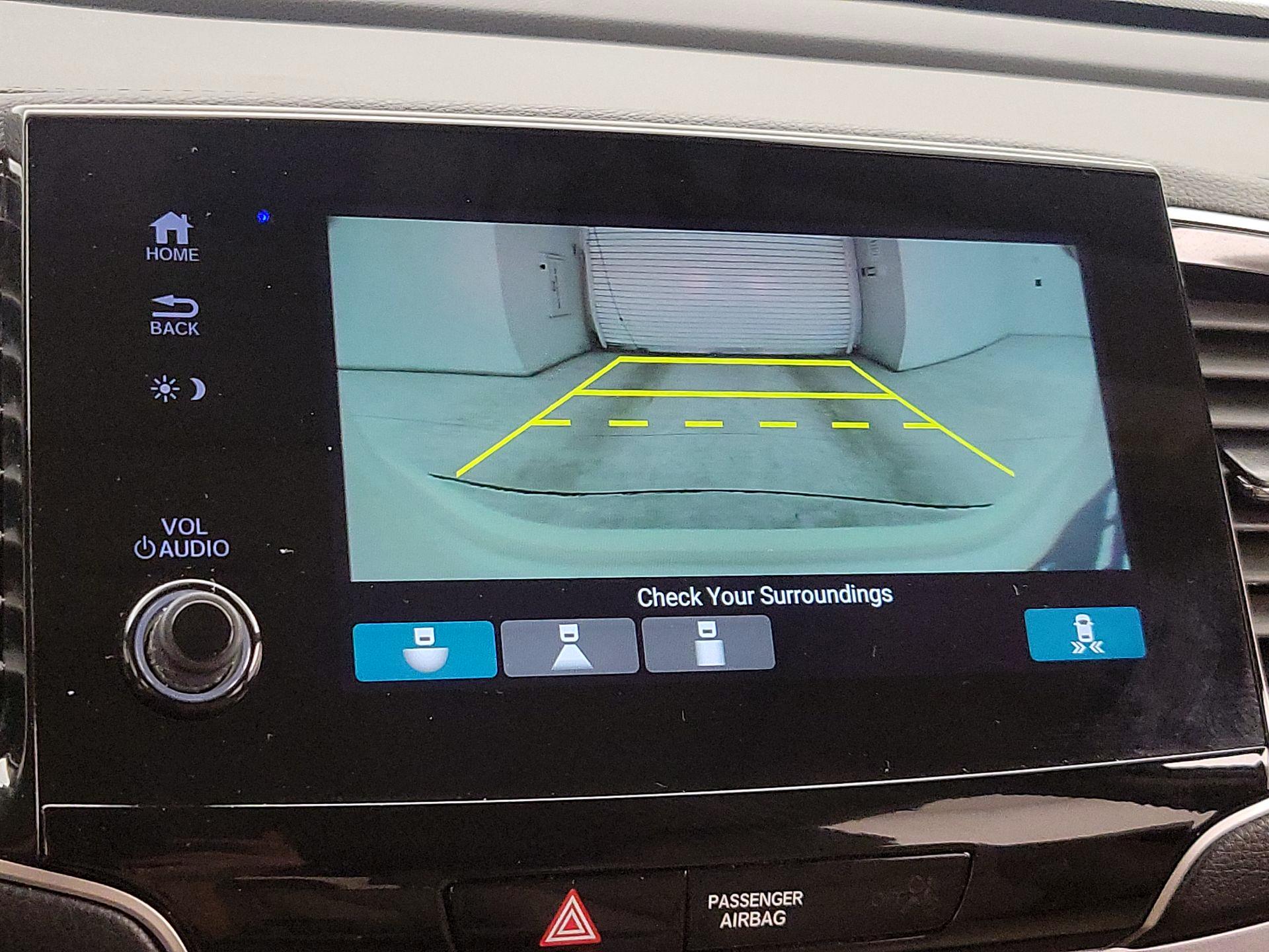 Thumbnail: 2019 Honda Pilot - 14