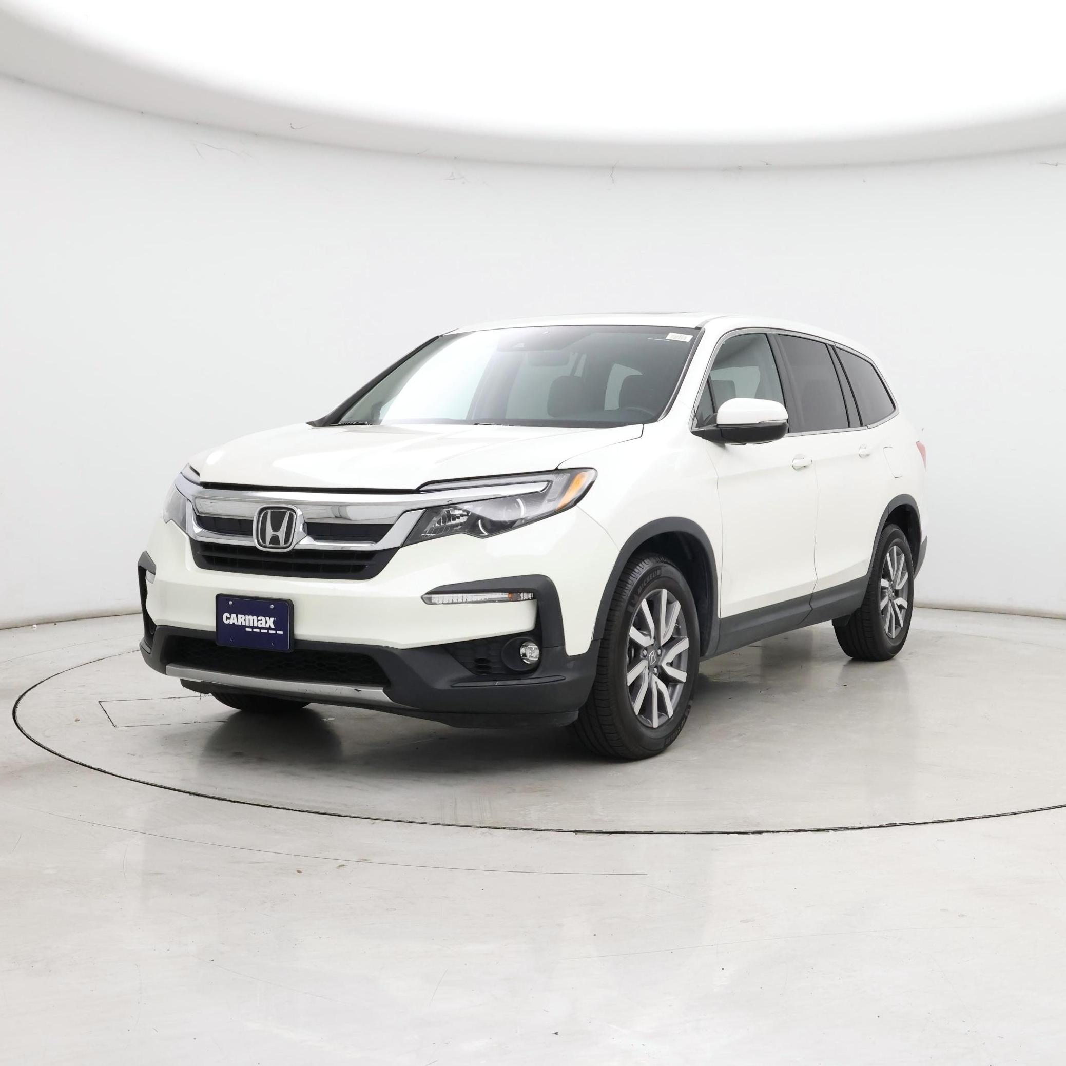 Thumbnail: 2019 Honda Pilot - 4