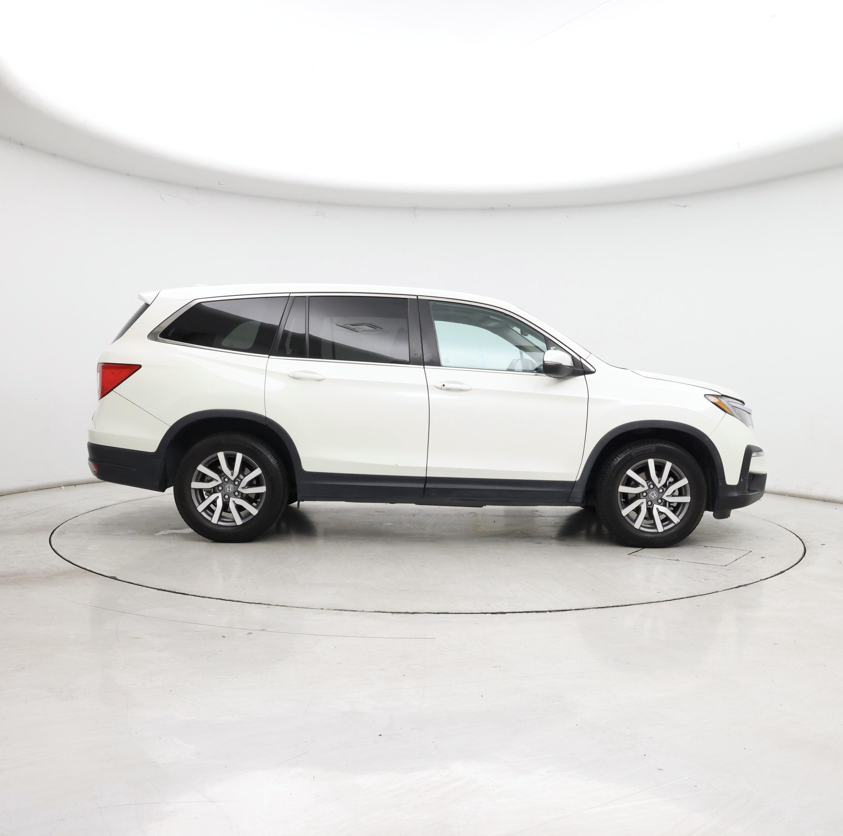 Thumbnail: 2019 Honda Pilot - 7