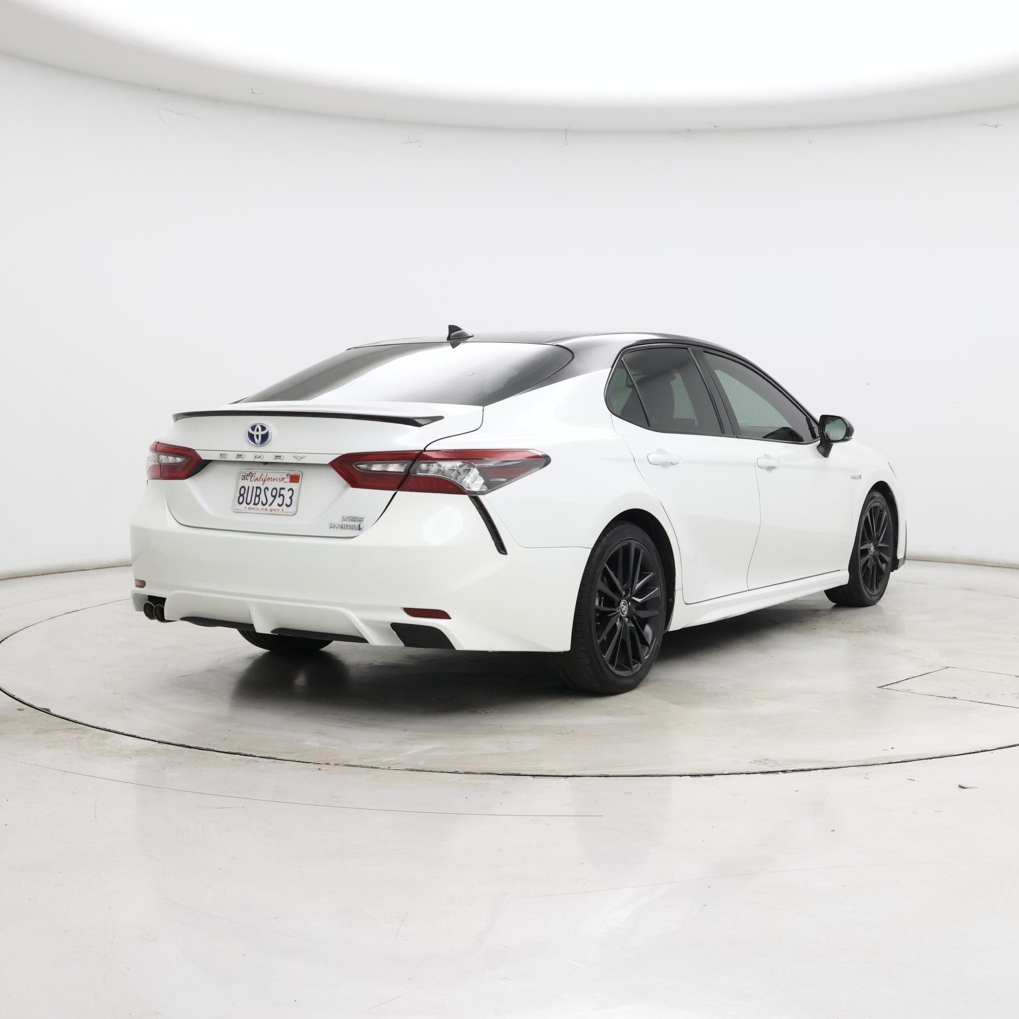 Thumbnail: 2021 Toyota Camry - 8