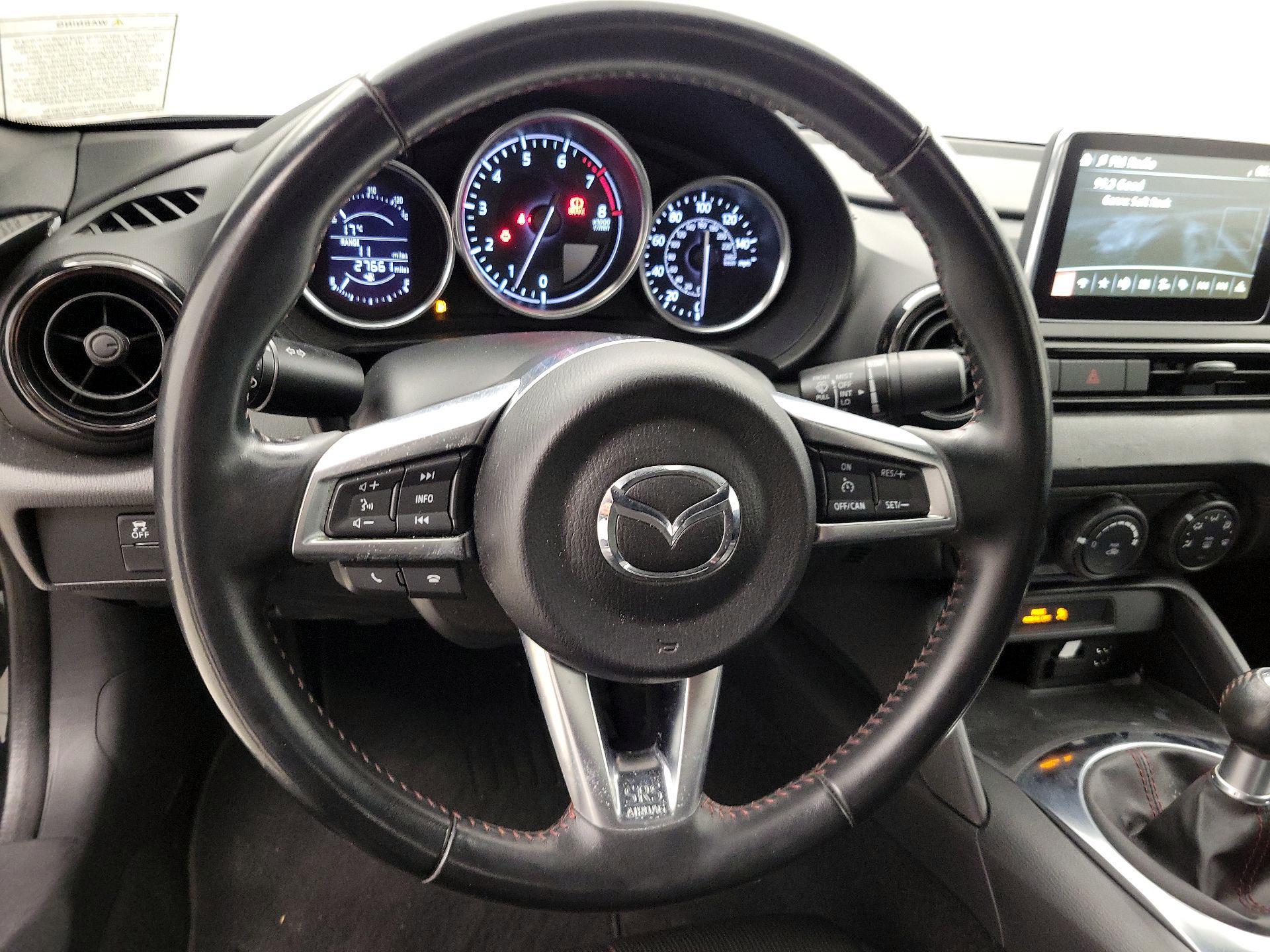 Thumbnail: 2016 Mazda MX-5 Miata - 10
