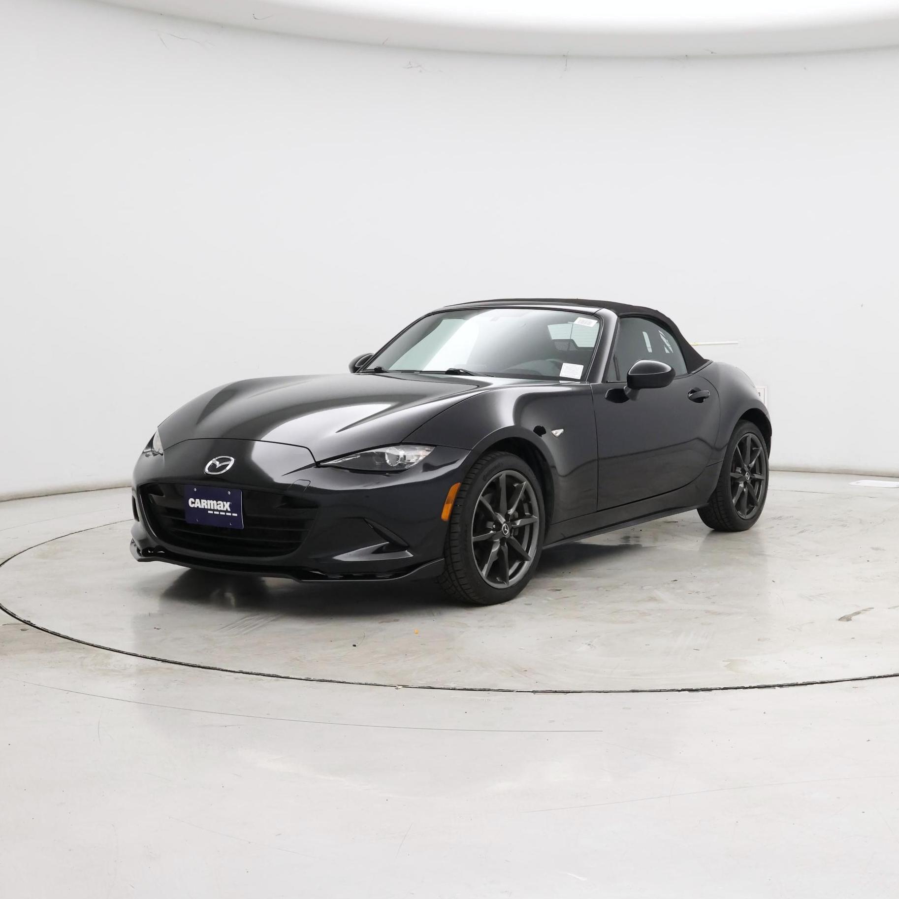 Thumbnail: 2016 Mazda MX-5 Miata - 4